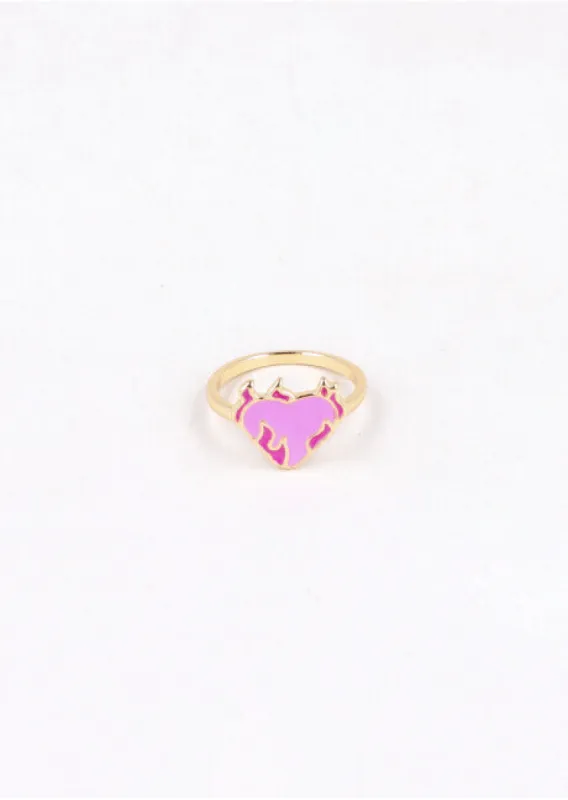 Anillo Corazon En Llamas sold by Shasa
