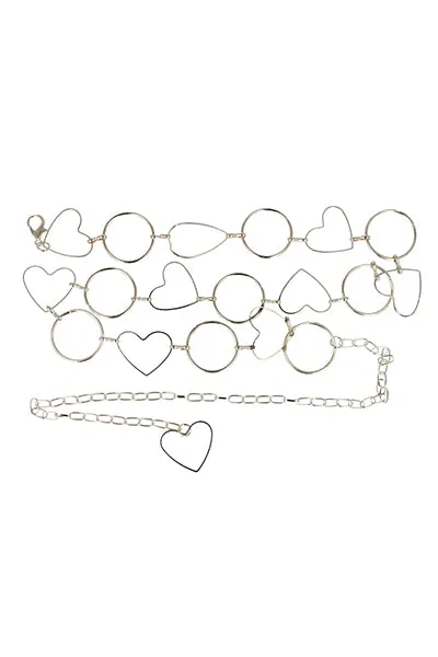 Cinturón cadena corazón sold by Shasa