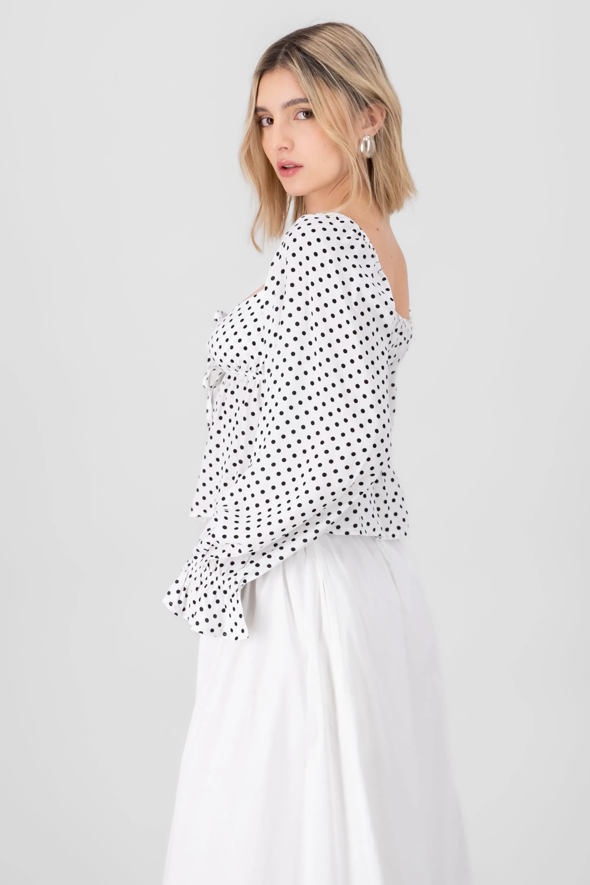Blusa manga larga Polka Dots con moños Hypsters sold by Shasa product image thumbnail 3