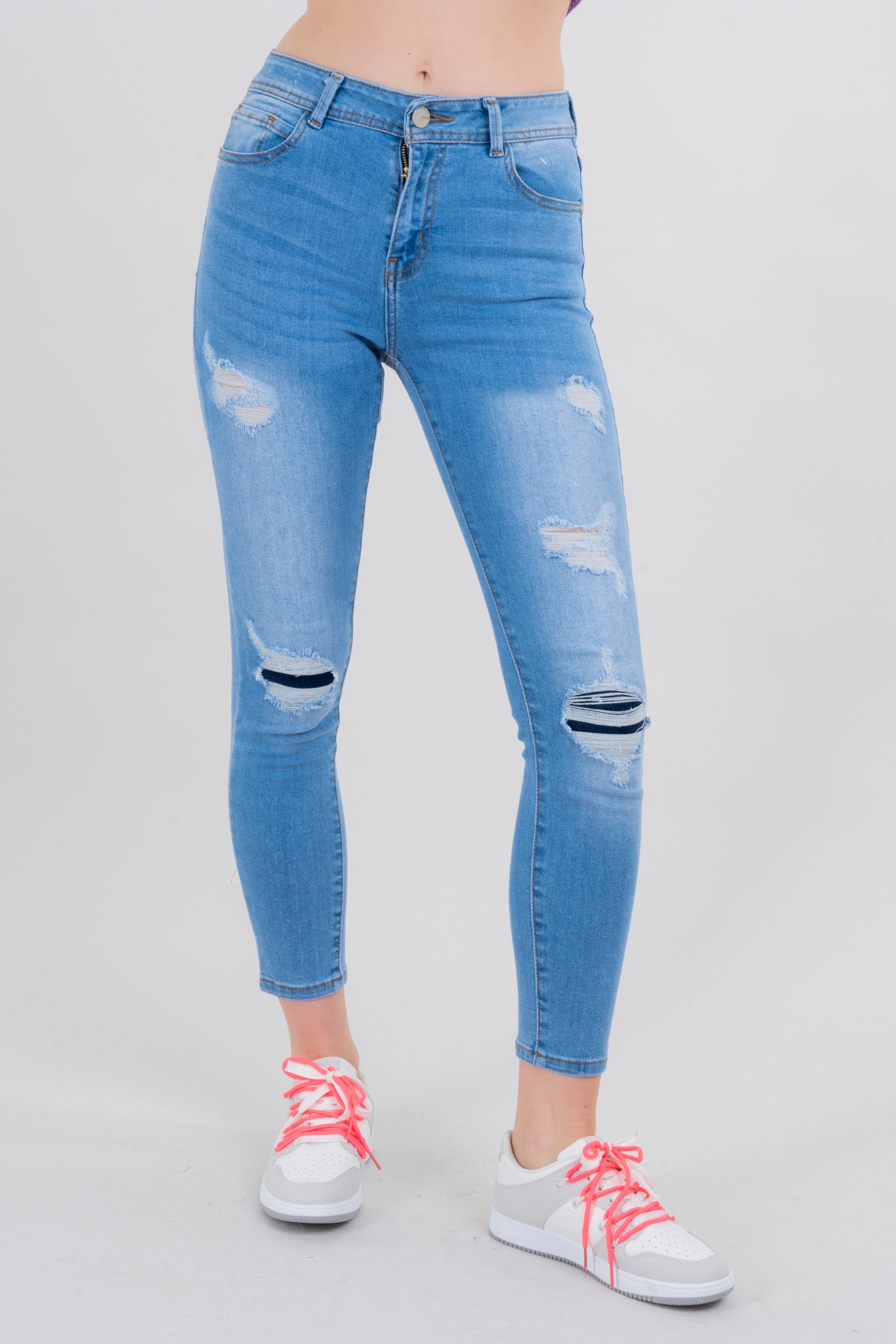Jeans skinny destrucción sold by Shasa product image thumbnail 2
