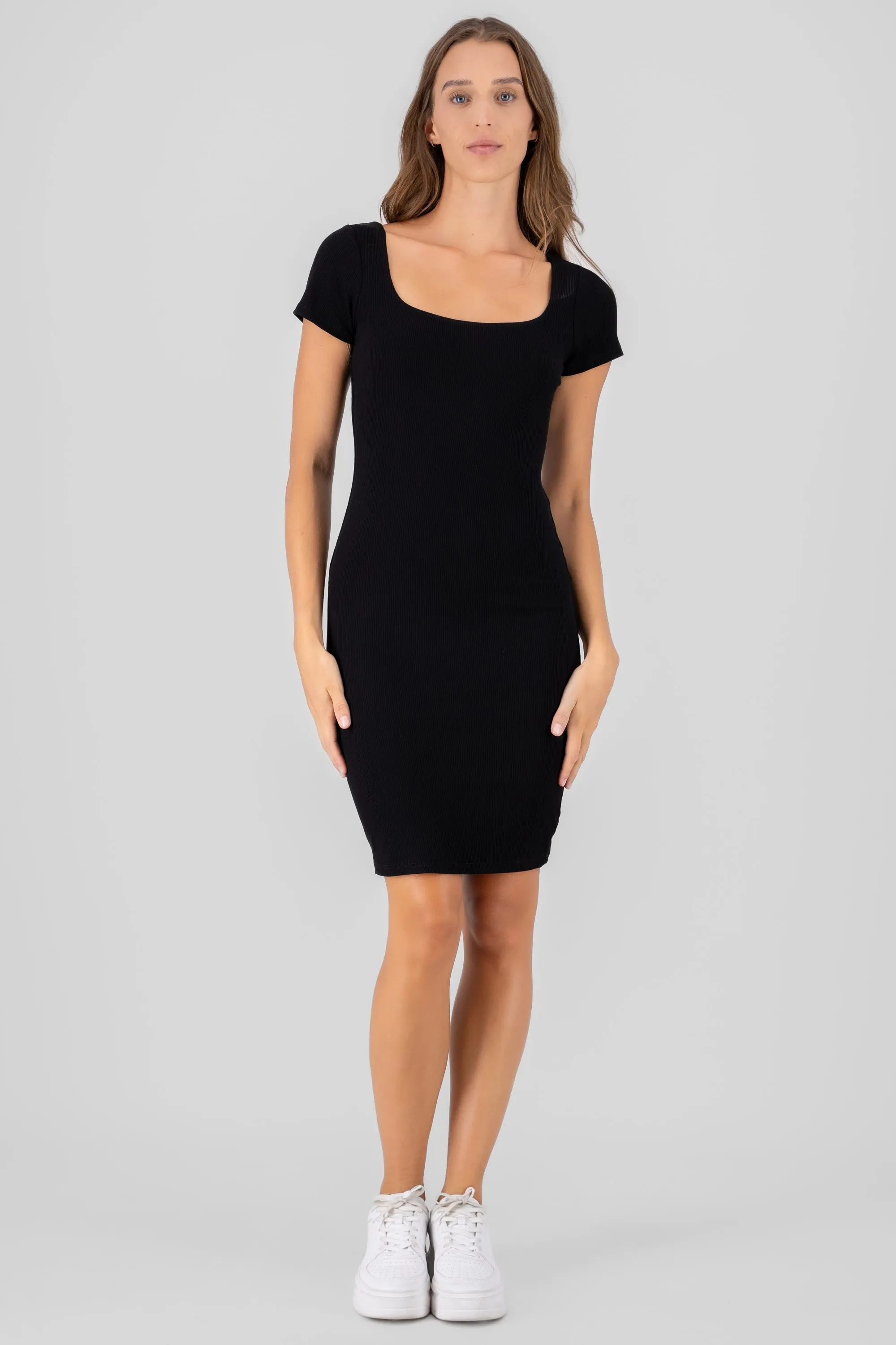 Vestido midi escote cuadrado sold by Shasa product image thumbnail 2