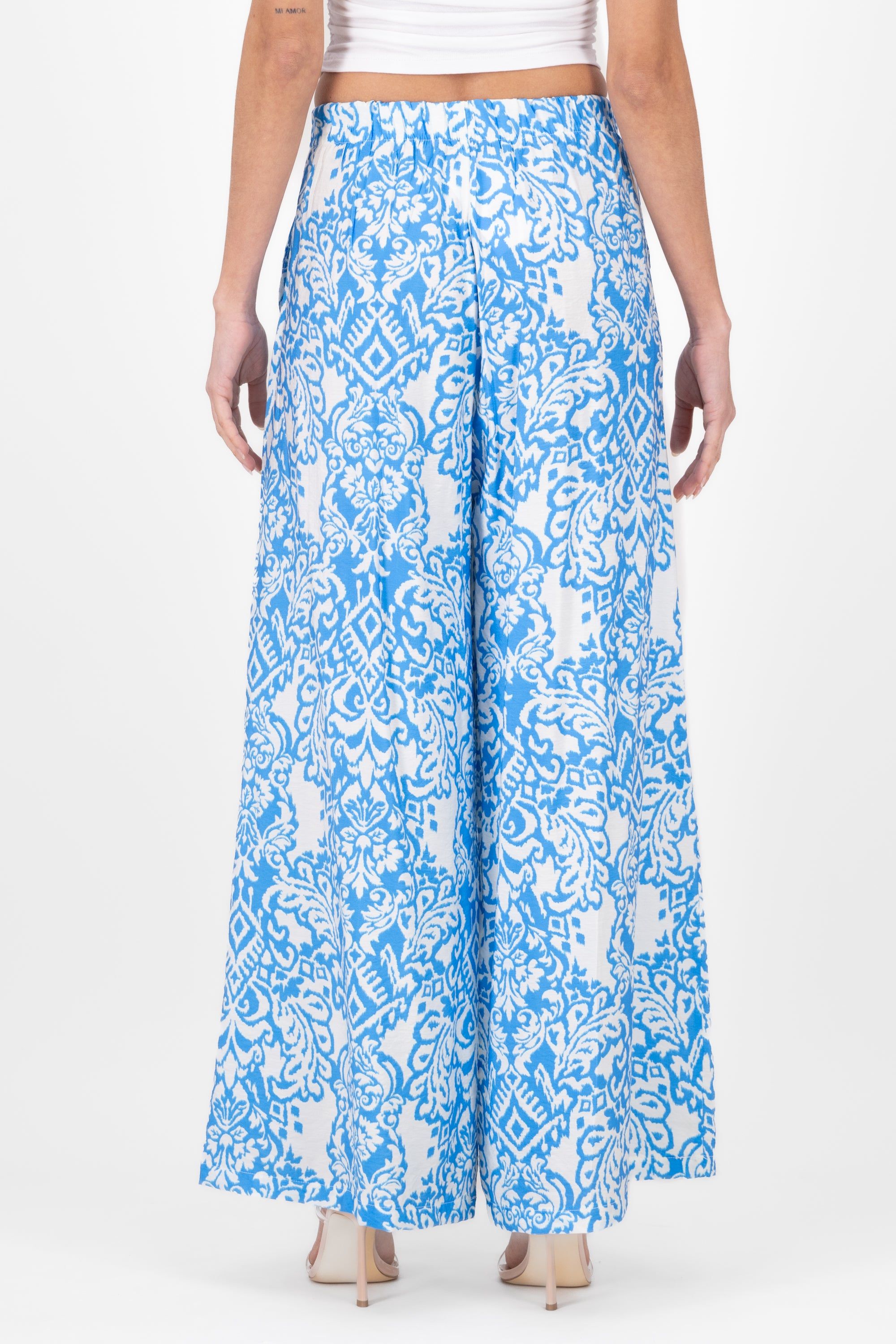 Pantalon amplio fluido sold by Shasa product image thumbnail 4