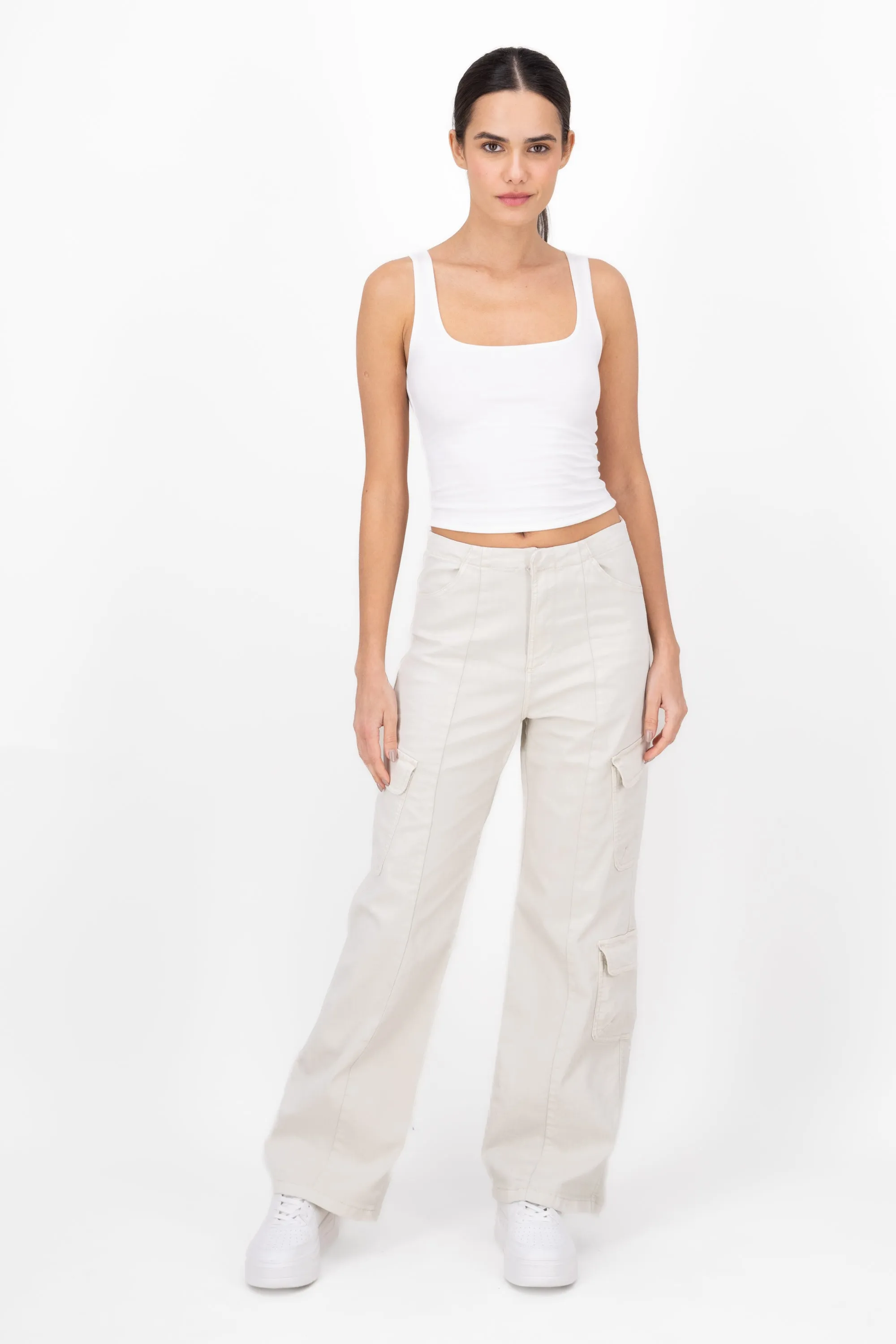 Pantalon Cintura Alta Con Cagro Bolsas sold by Shasa