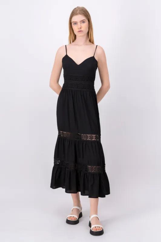Vestido Maxi Bordado Flores sold by Shasa