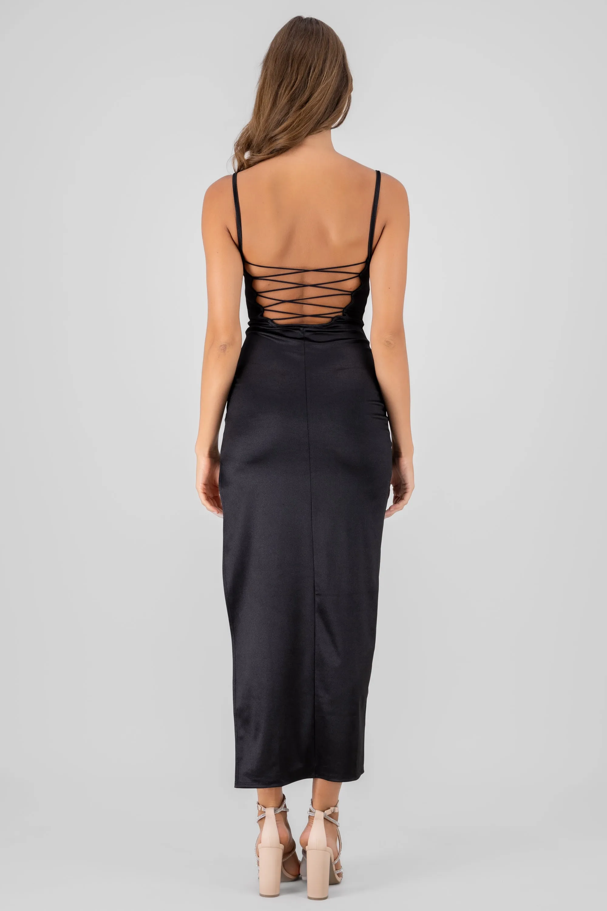 Vestido maxi satin sold by Shasa product image thumbnail 4