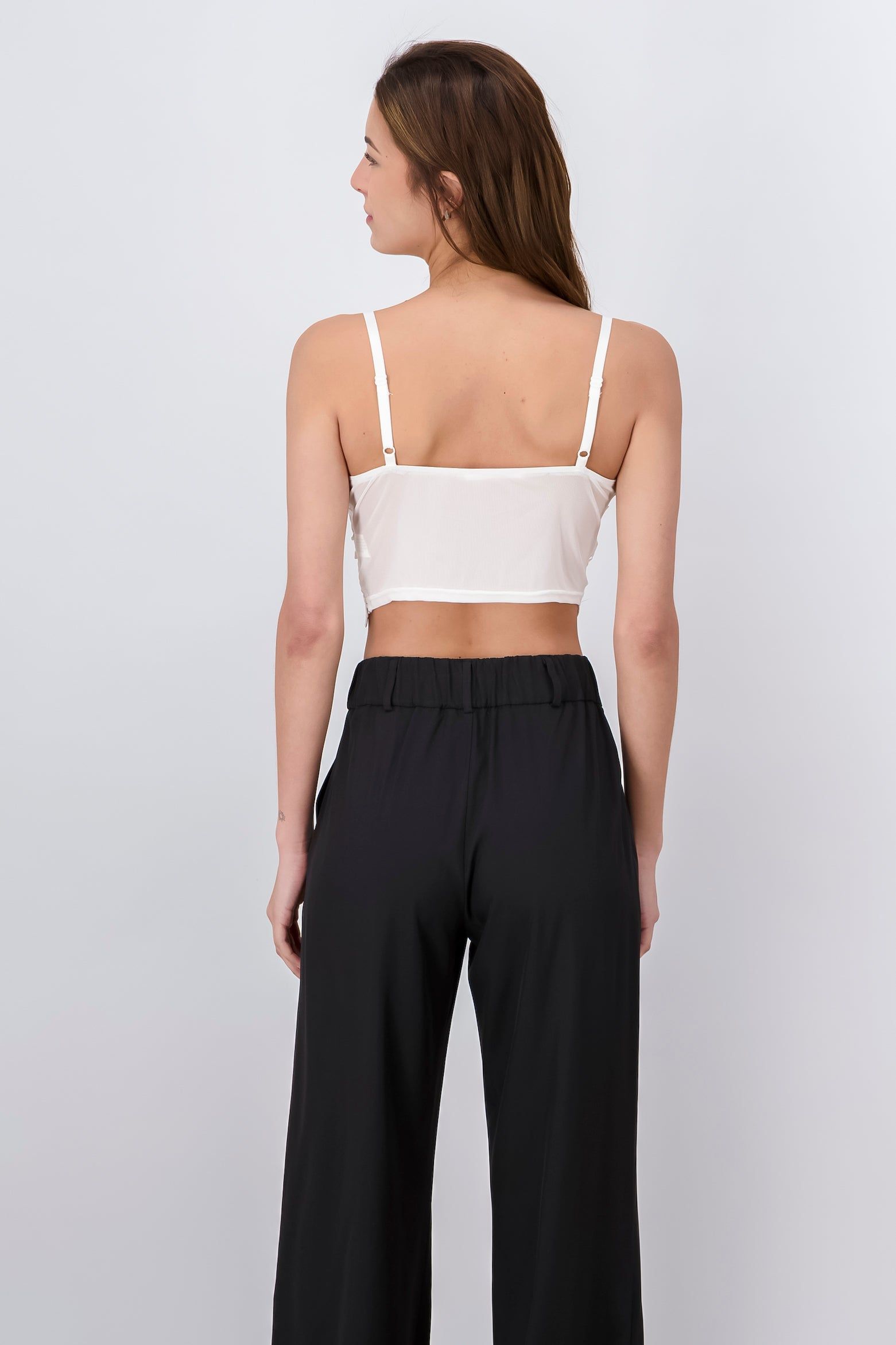 Top con copas encaje flores sold by Shasa product image thumbnail 4