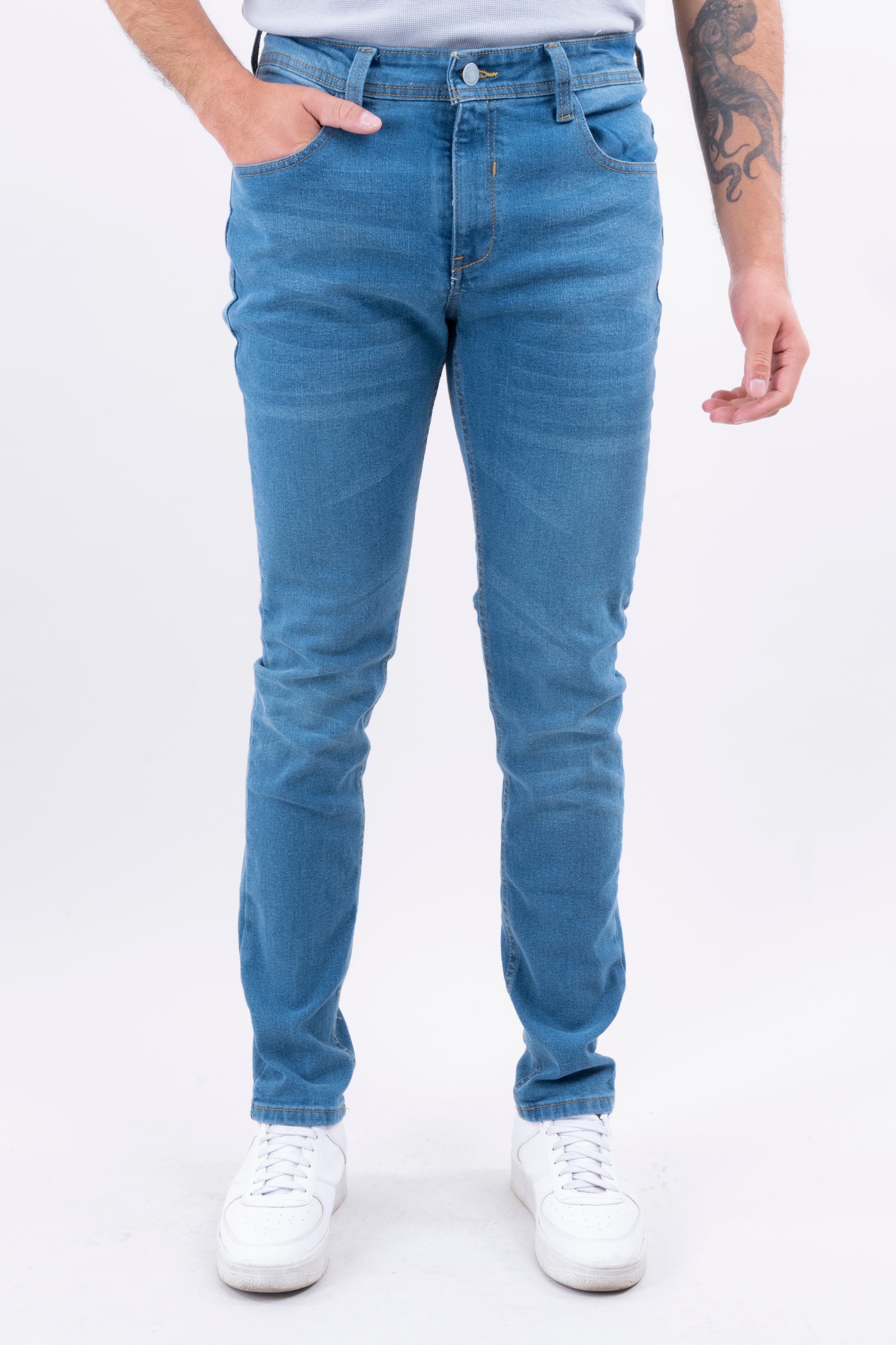 Jeans skinny efecto deslavado old stone sold by Shasa product image thumbnail 4