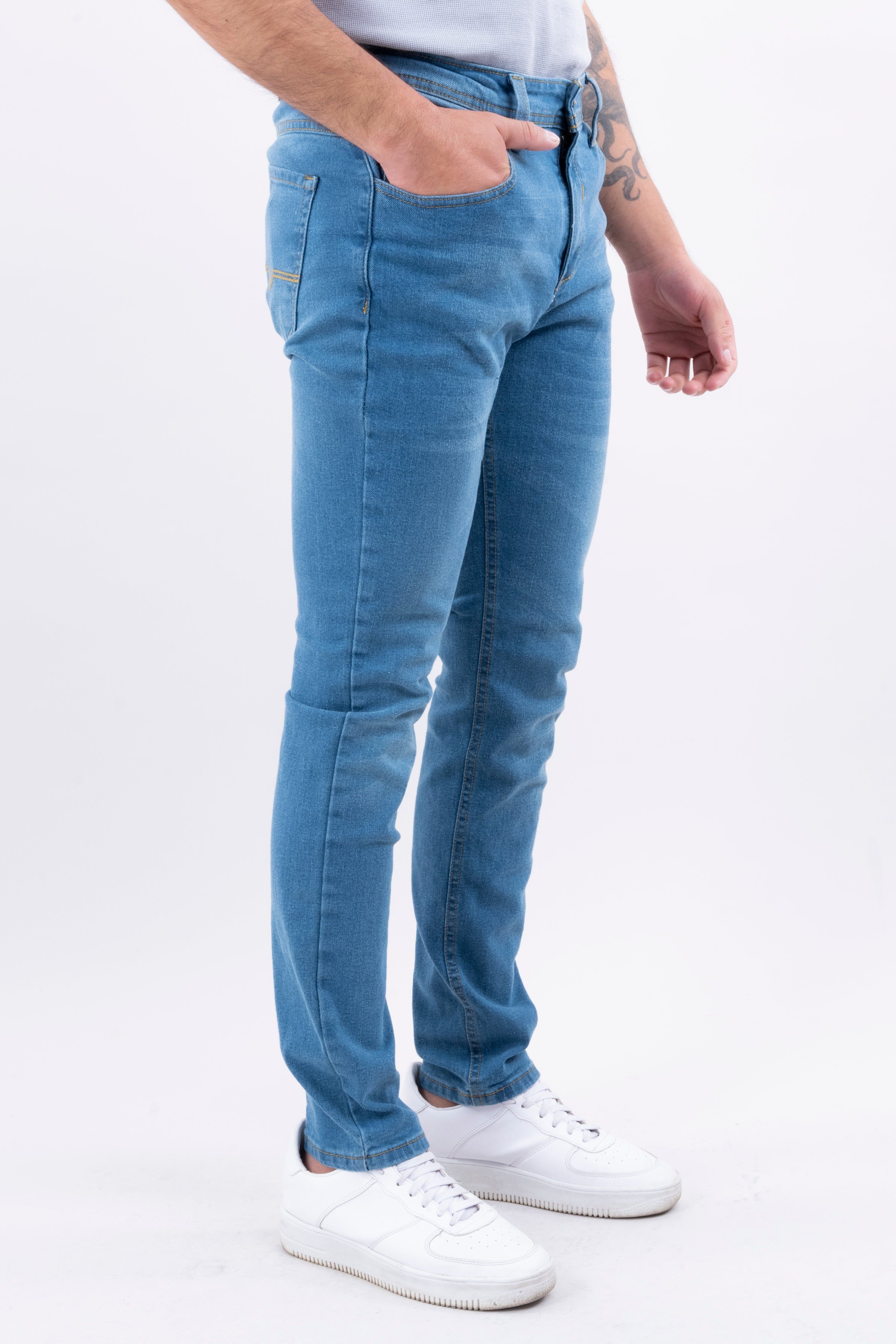 Jeans skinny efecto deslavado old stone sold by Shasa product image thumbnail 5