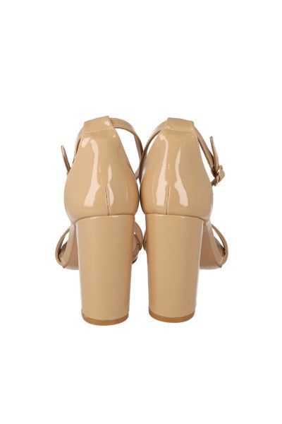 Tacón punta redonda charol correa sold by Shasa product image thumbnail 4