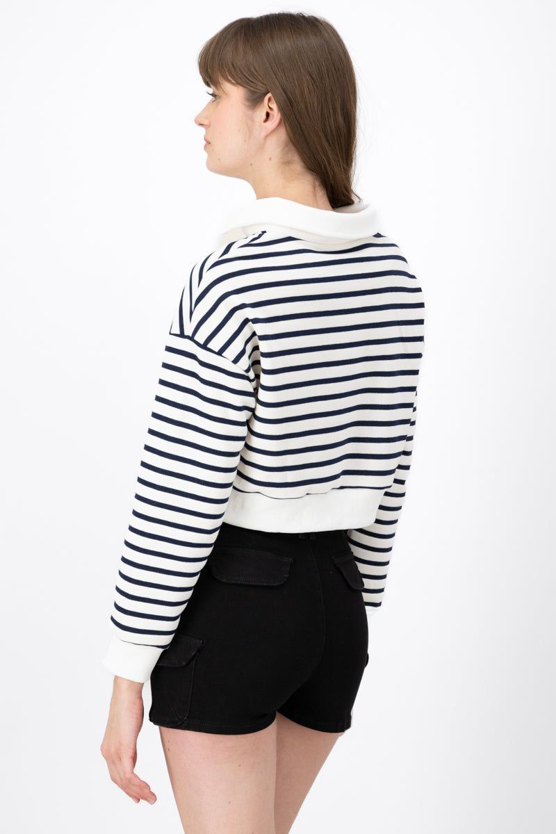 Sudadera Crop Rayas Con Cierre Cuello Polo sold by Shasa product image thumbnail 4
