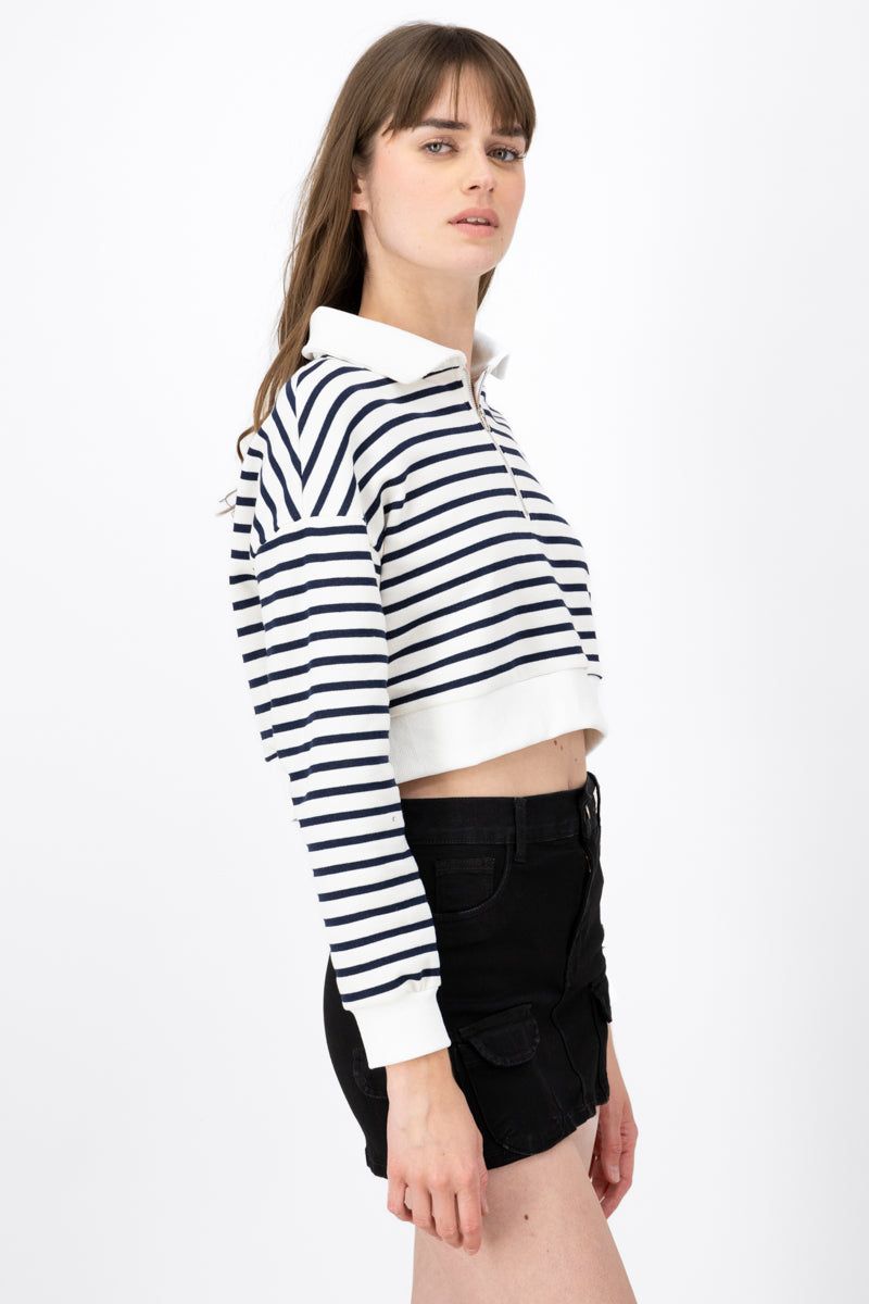 Sudadera Crop Rayas Con Cierre Cuello Polo sold by Shasa product image thumbnail 3