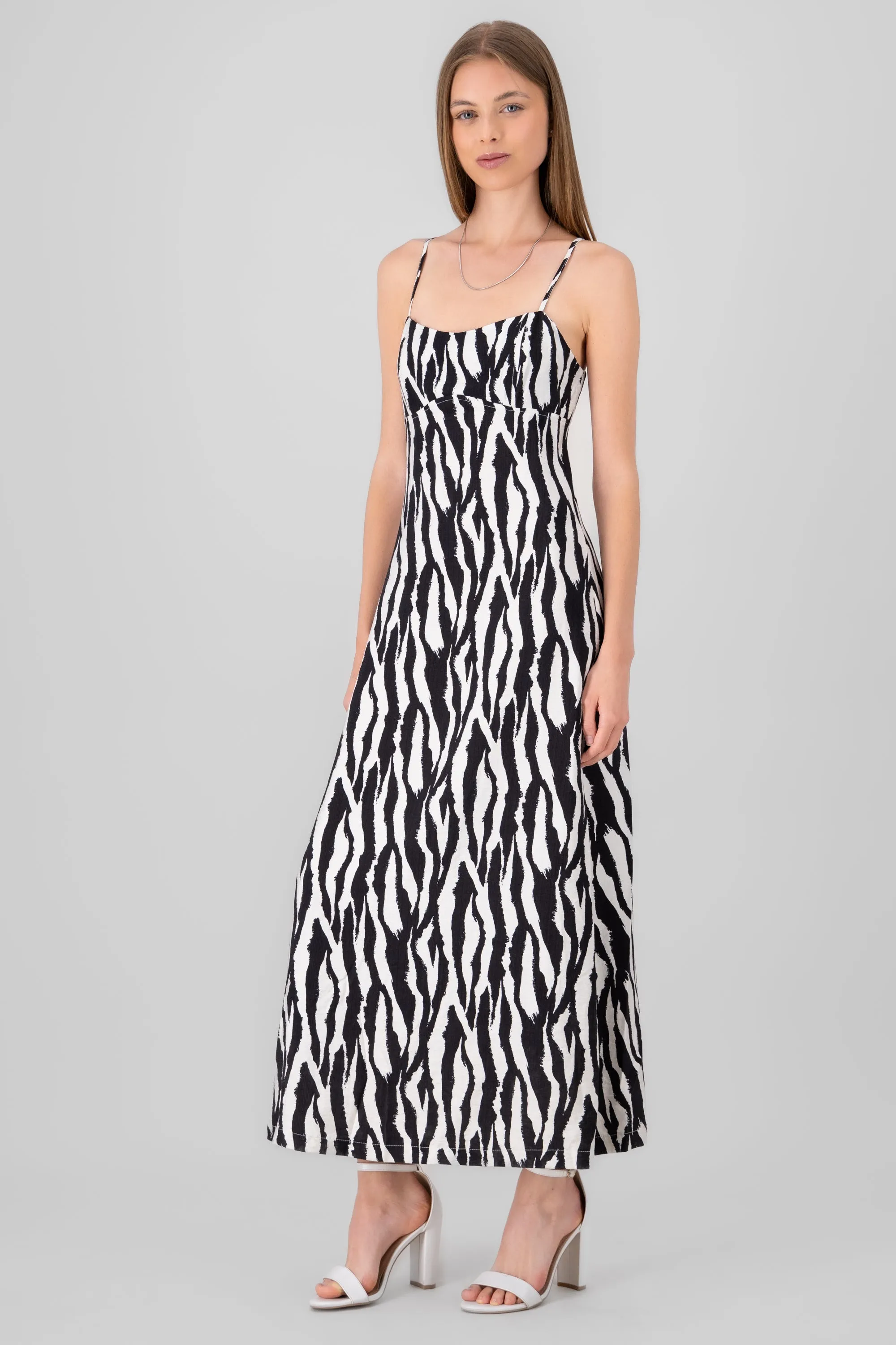 Vestido tirantes estampado sold by Shasa product image thumbnail 3