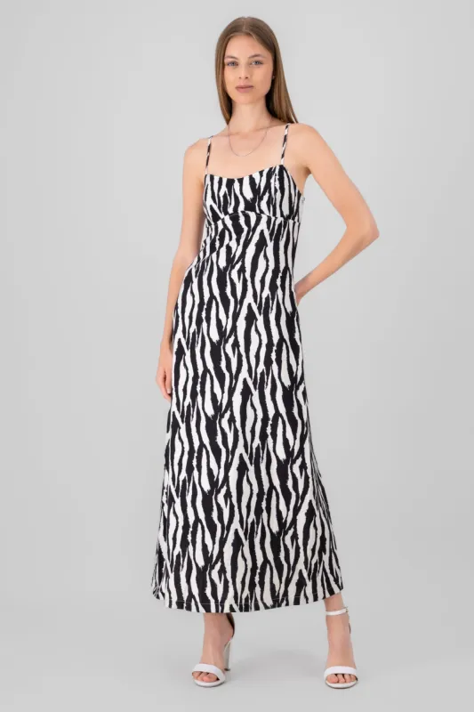 Vestido tirantes estampado sold by Shasa