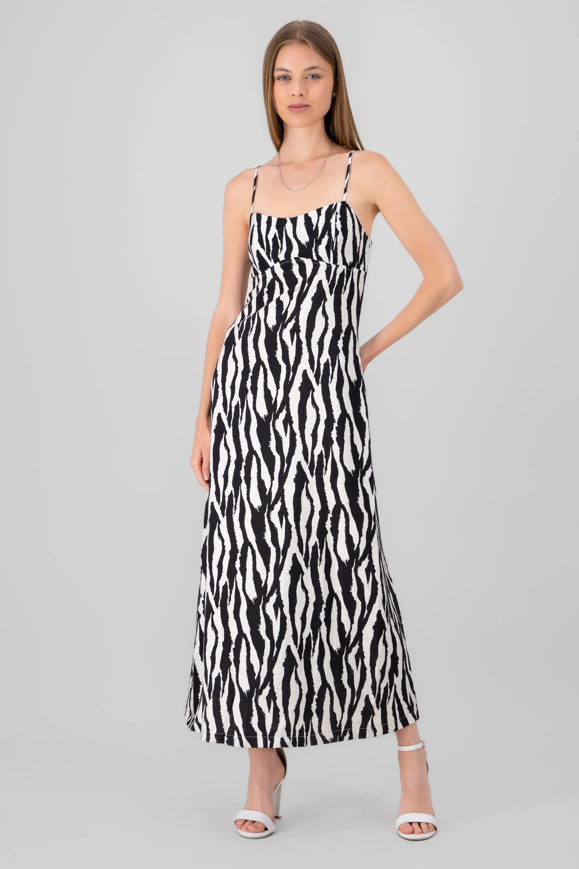 Vestido tirantes estampado sold by Shasa