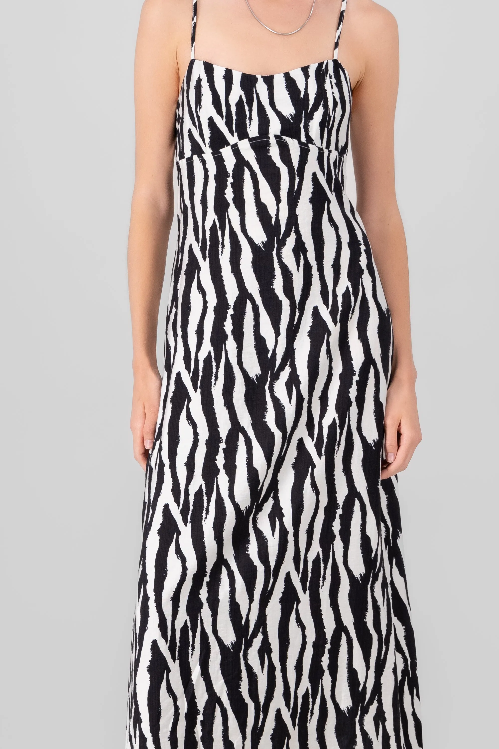 Vestido tirantes estampado sold by Shasa product image thumbnail 5