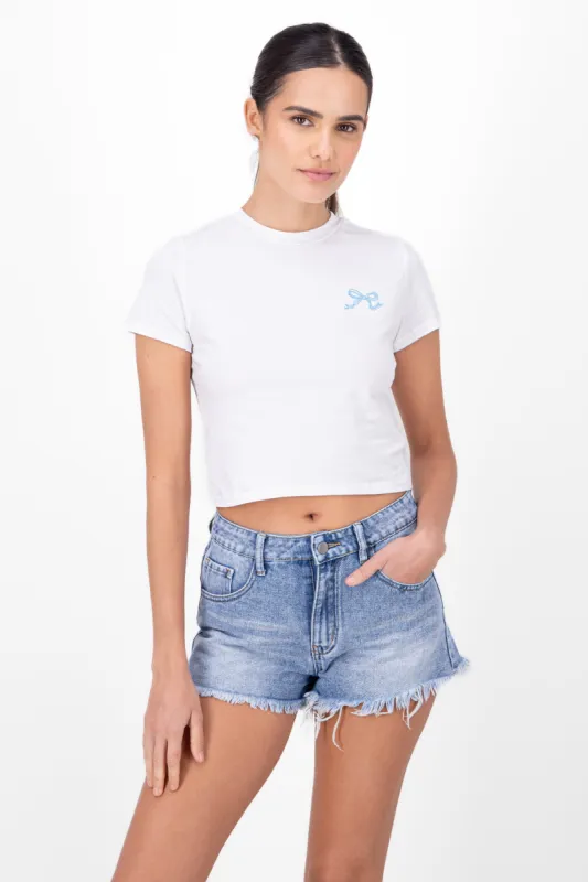 Playera crop mono bordado sold by Shasa