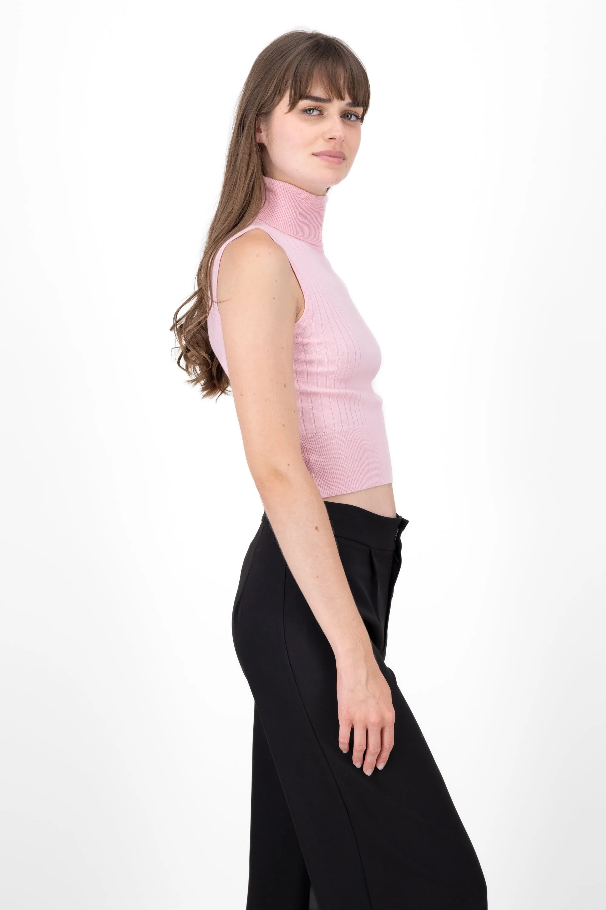 Top tejido acanalado cuello alto sin mangas sold by Shasa product image thumbnail 3