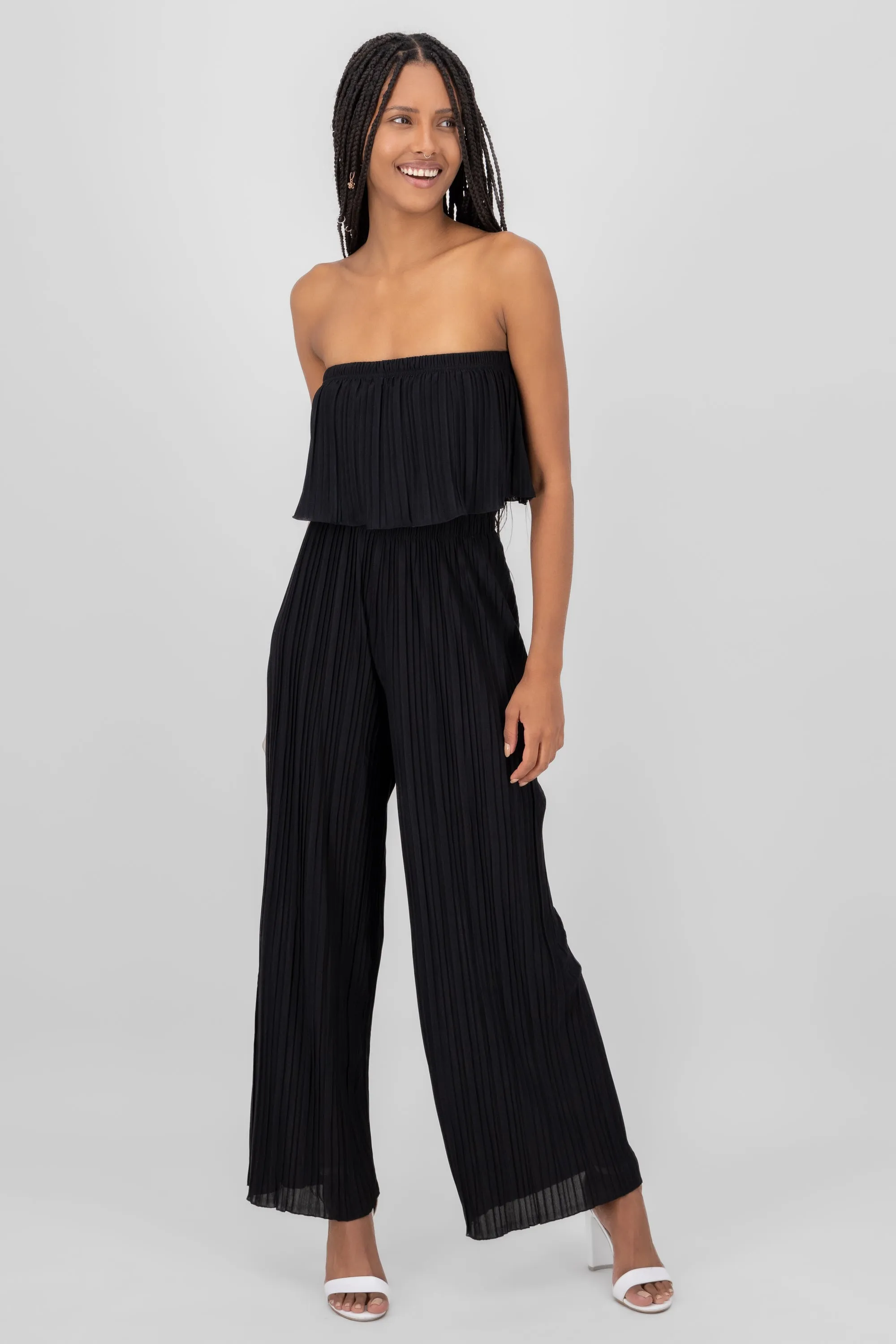Jumpsuit off shoulder textura sold by Shasa
