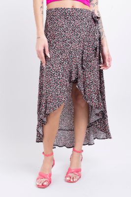 Falda midi estampado flores sold by Shasa