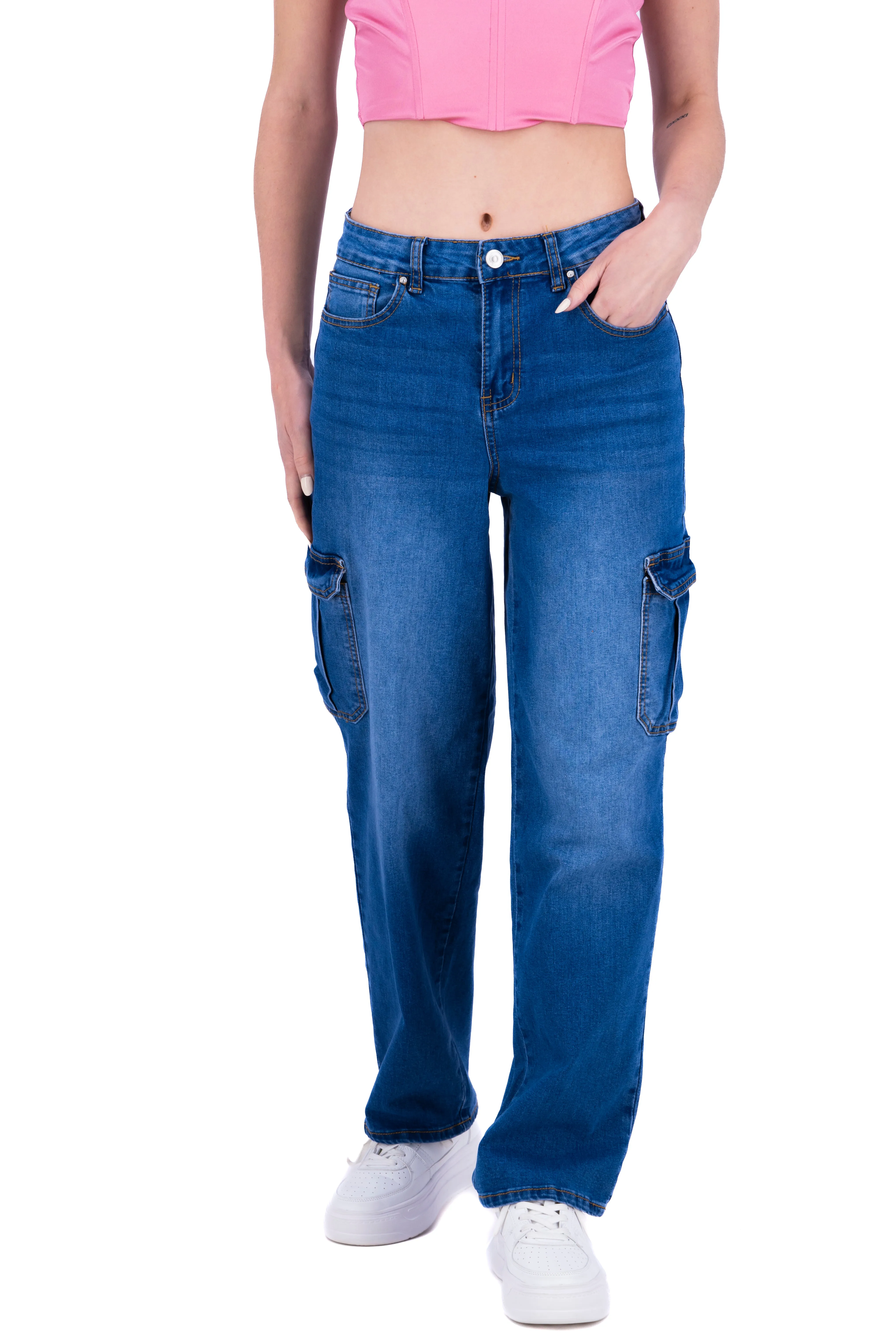 Jeans cargo wide leg sold by Shasa