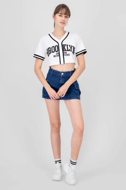 Falda short cargo 2 bolsas botones sold by Shasa