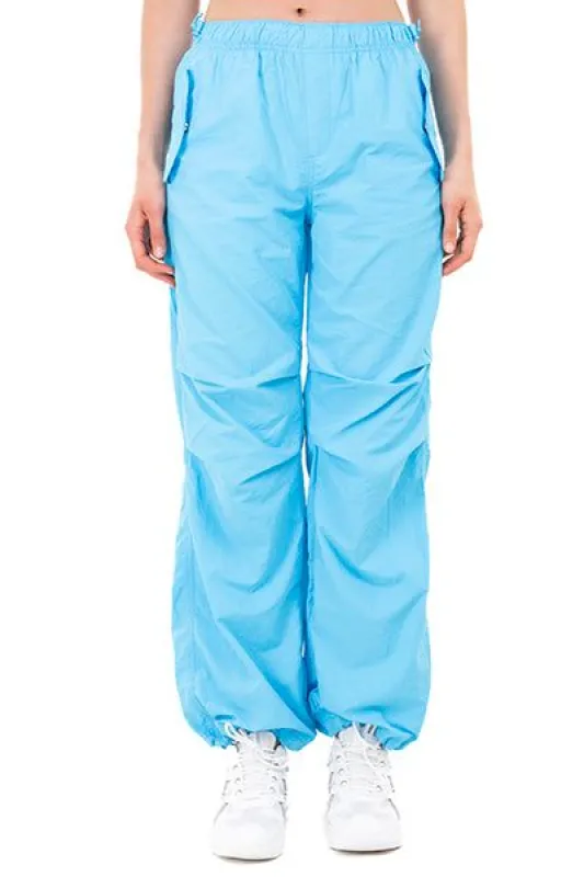 Pantalón parachute liso sold by Shasa