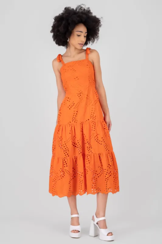Vestido midi eyelet tirantes sold by Shasa