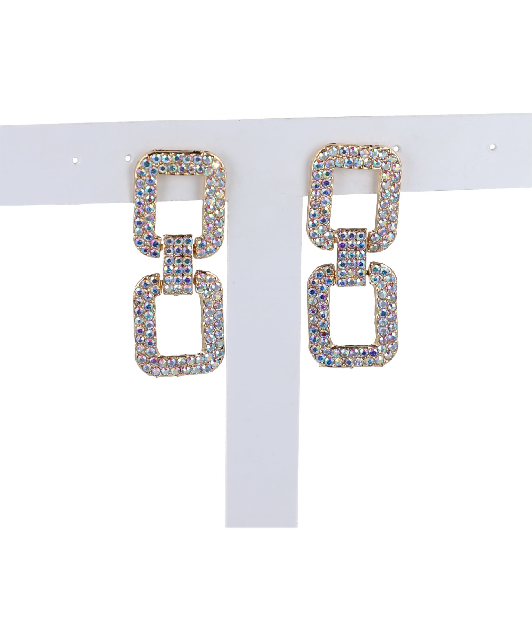 Aretes eslabón brillos sold by Shasa