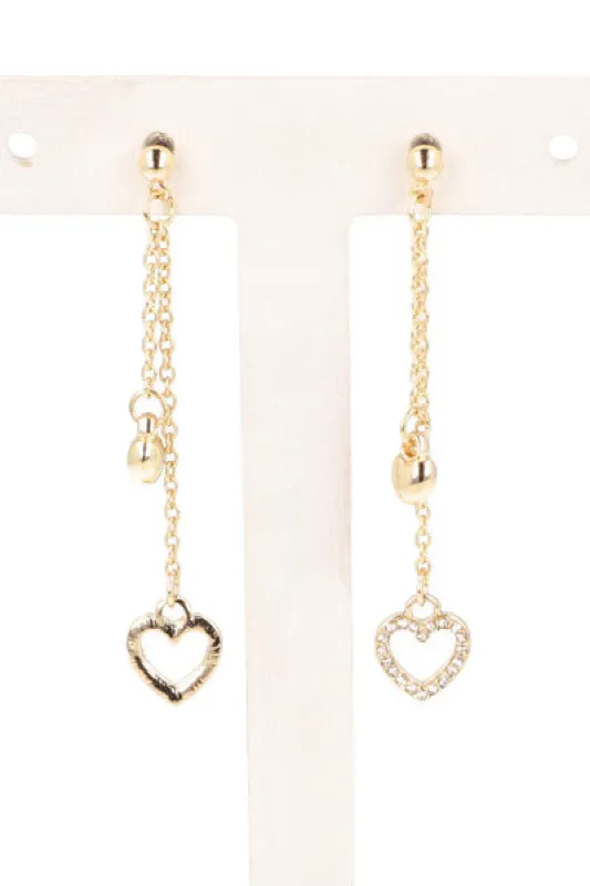 Aretes Corazones Brillos sold by Shasa