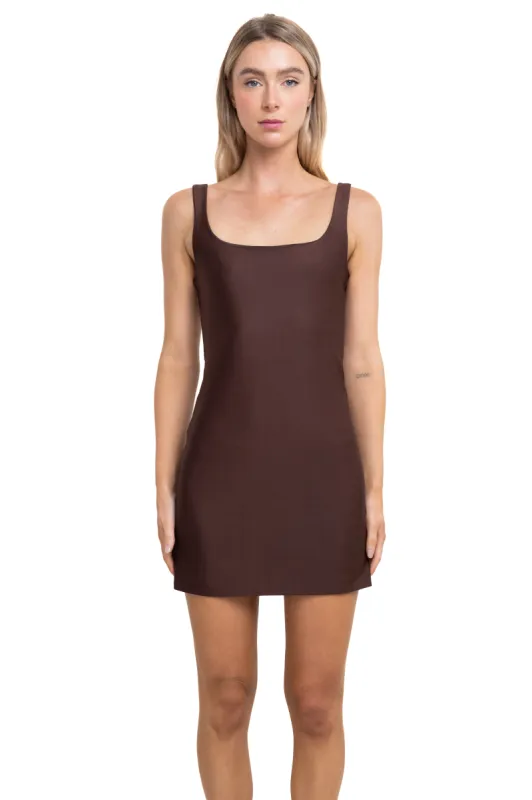 Vestido mini escote cuadrado sold by Shasa