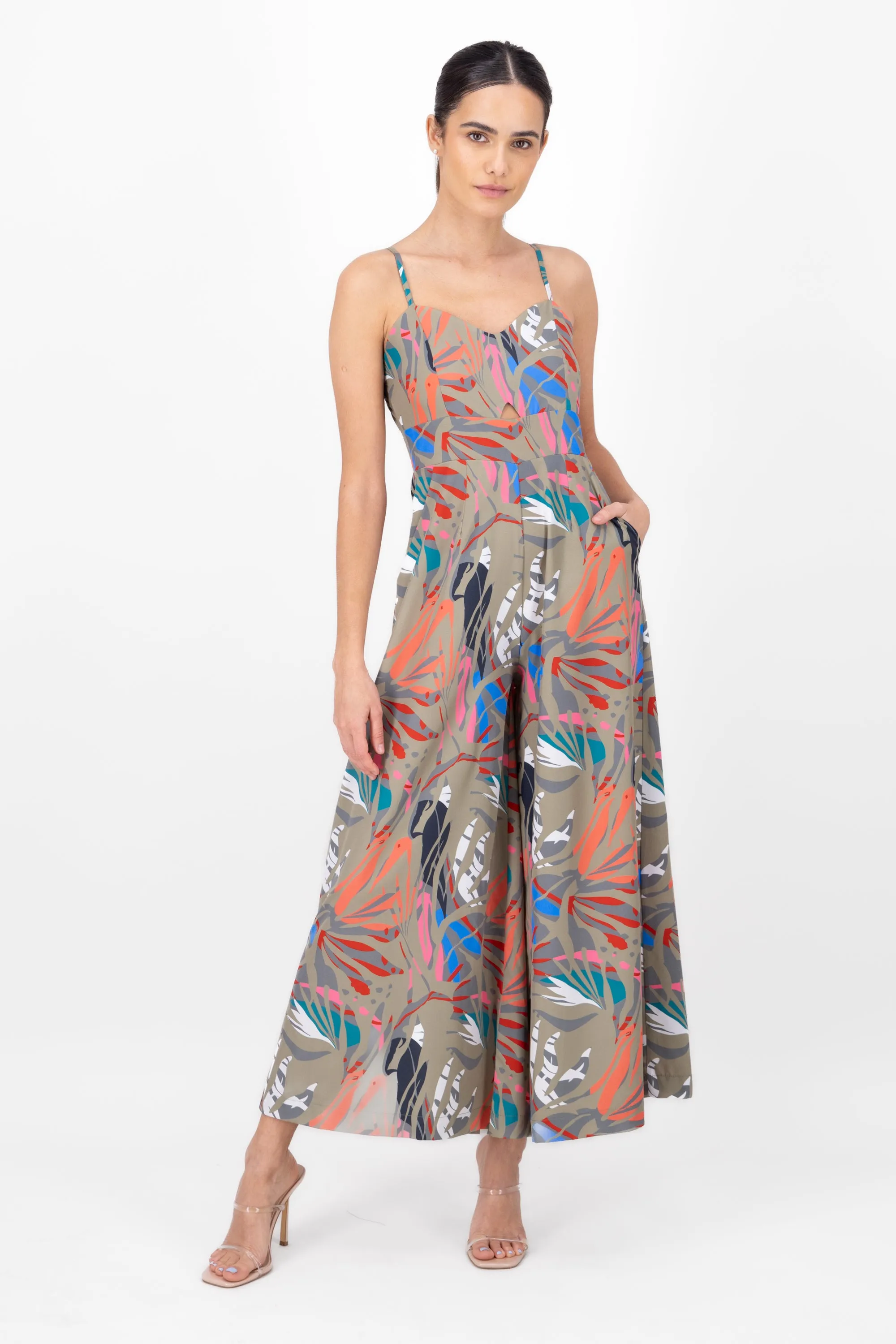 Jumpsuit Estampado Tropical sold by Shasa