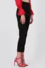 Pantalones de vestir con pinzas sold by Shasa
