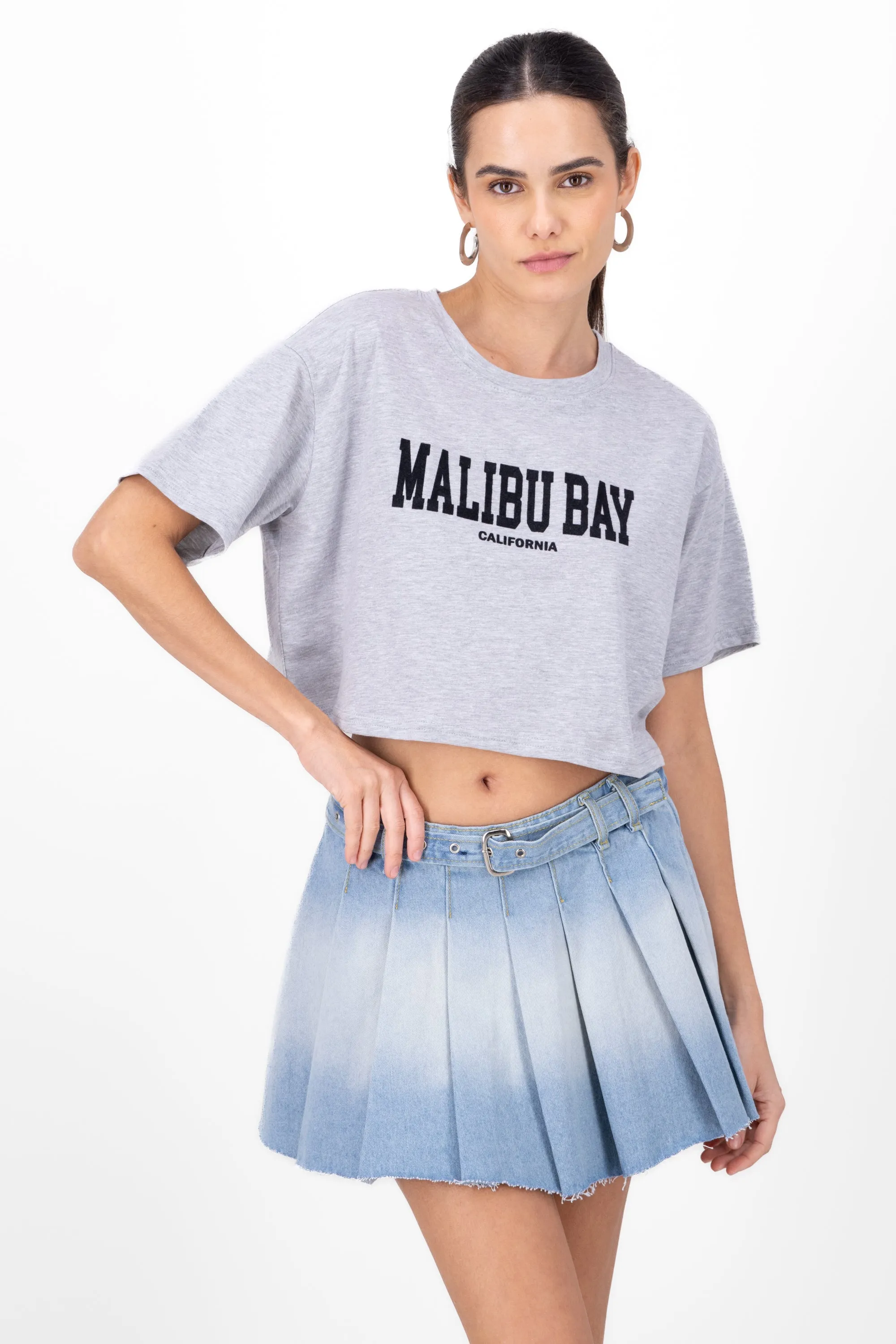 Playera crop malibu sold by Shasa