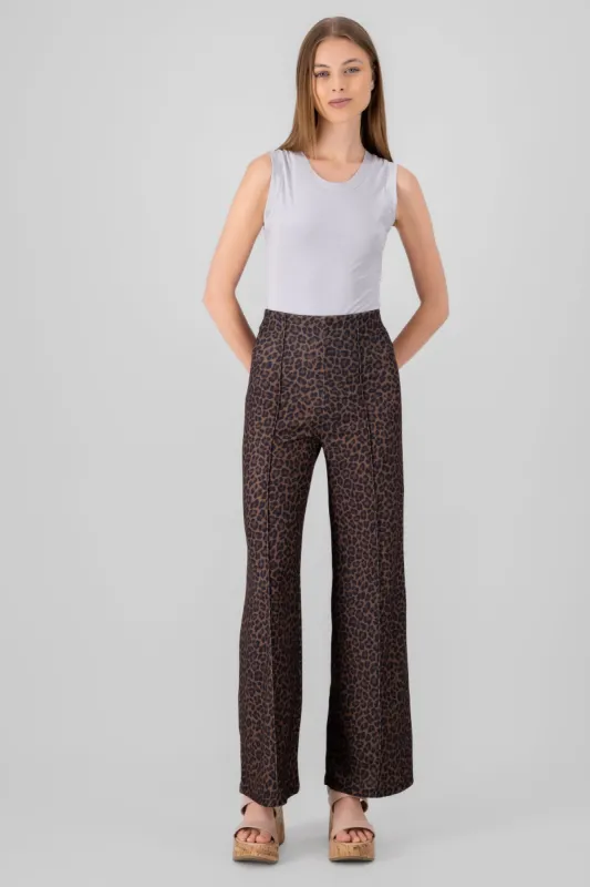 Pantalon wide le estampado animal print sold by Shasa