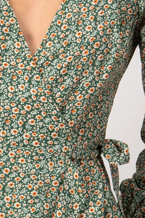 Vestido mini escote cruzado flores sold by Shasa product image thumbnail 5