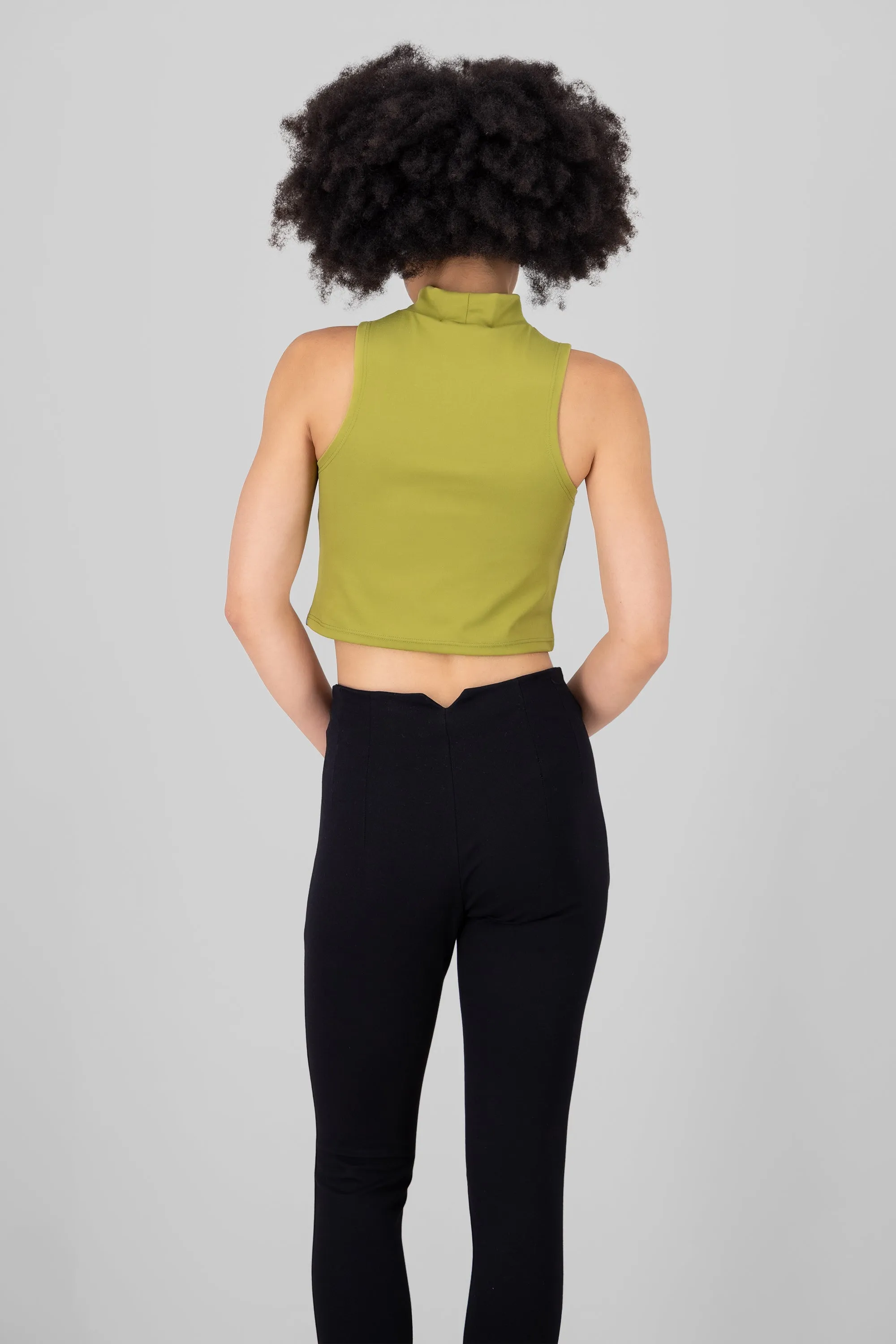 Top sin mangas cuello alto sold by Shasa product image thumbnail 4