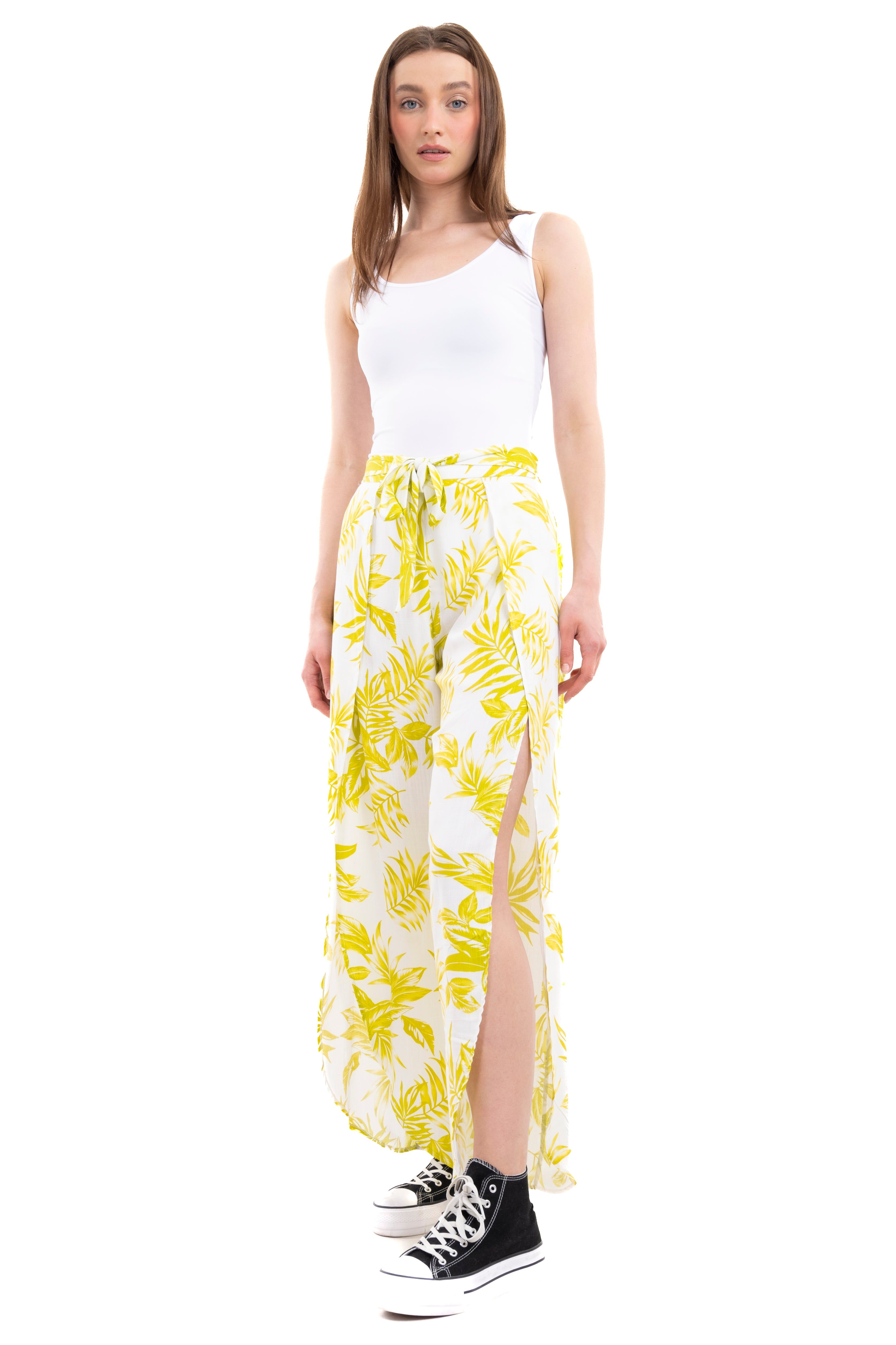 Pantalón playero estampado cinturón sold by Shasa product image thumbnail 2