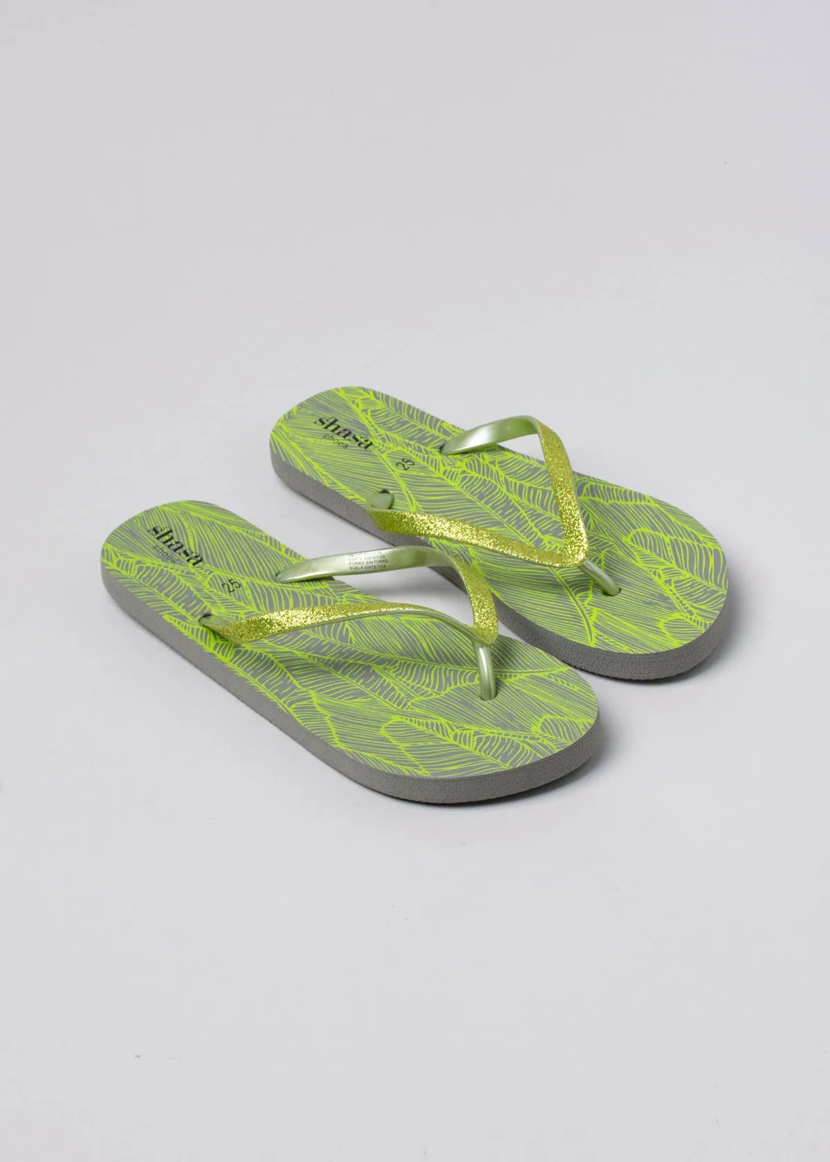 Flip flop hoja tropical brillos sold by Shasa