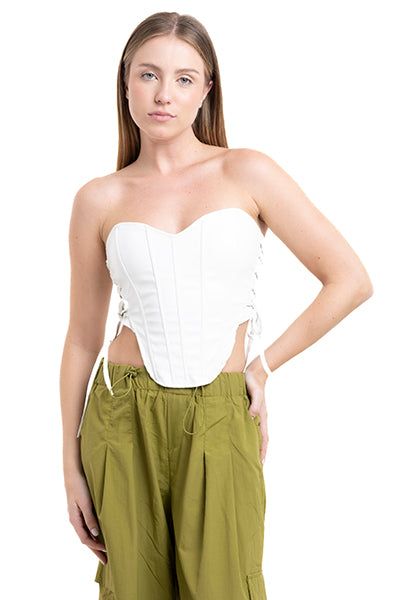 Corset efecto piel detalle lace up sold by Shasa