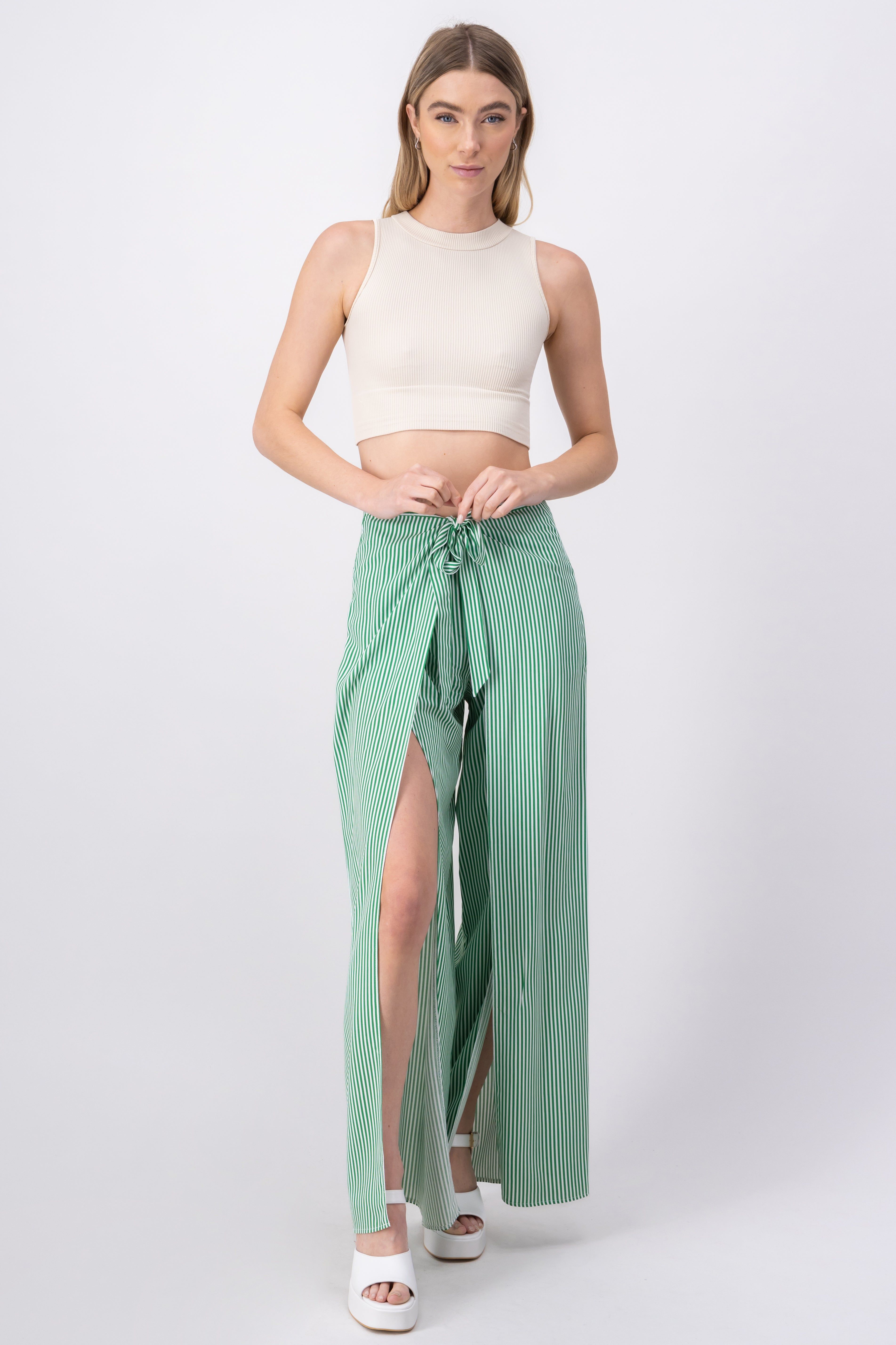 Pantalón fluido rayas sold by Shasa