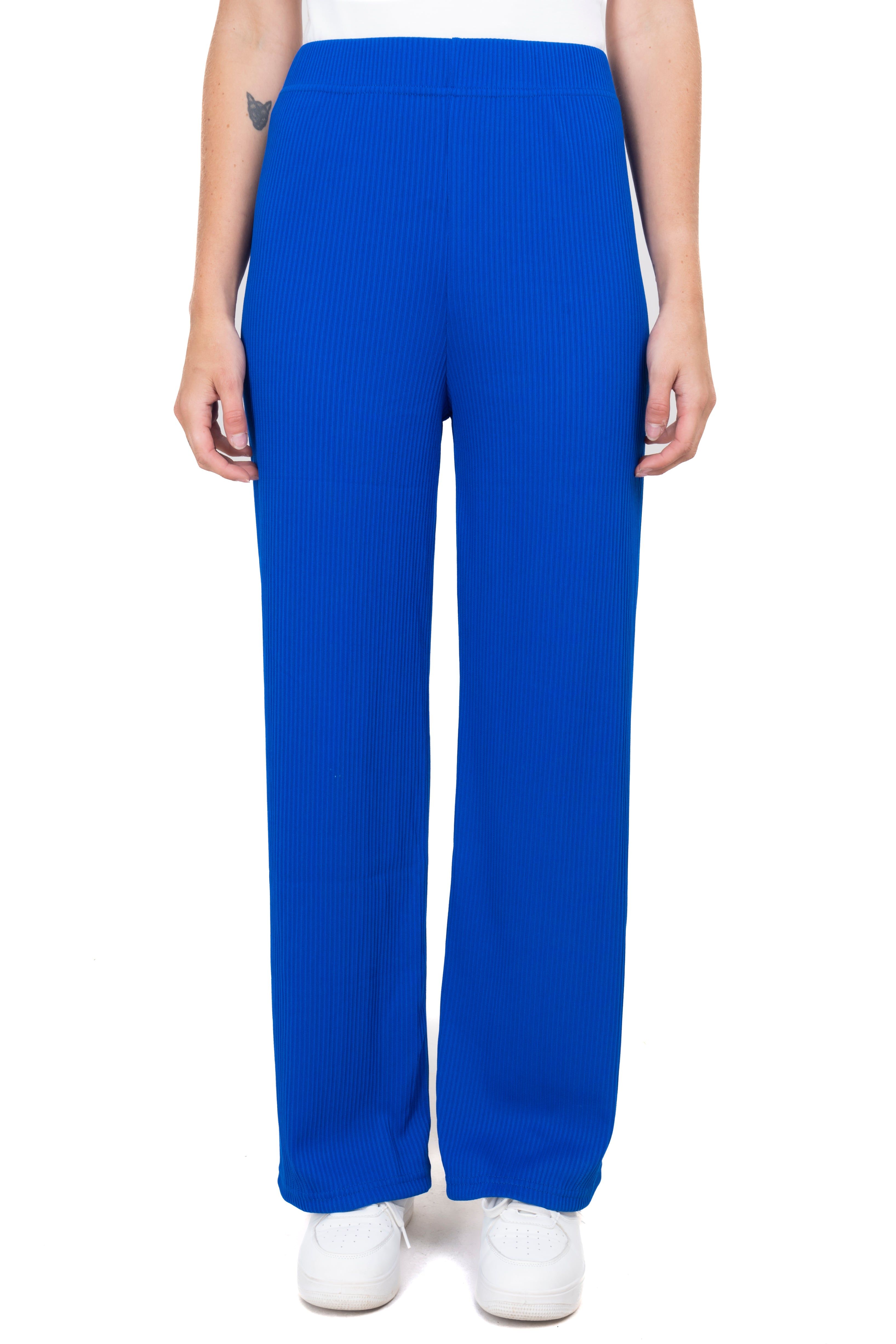 Pantalón straight acanalado liso sold by Shasa