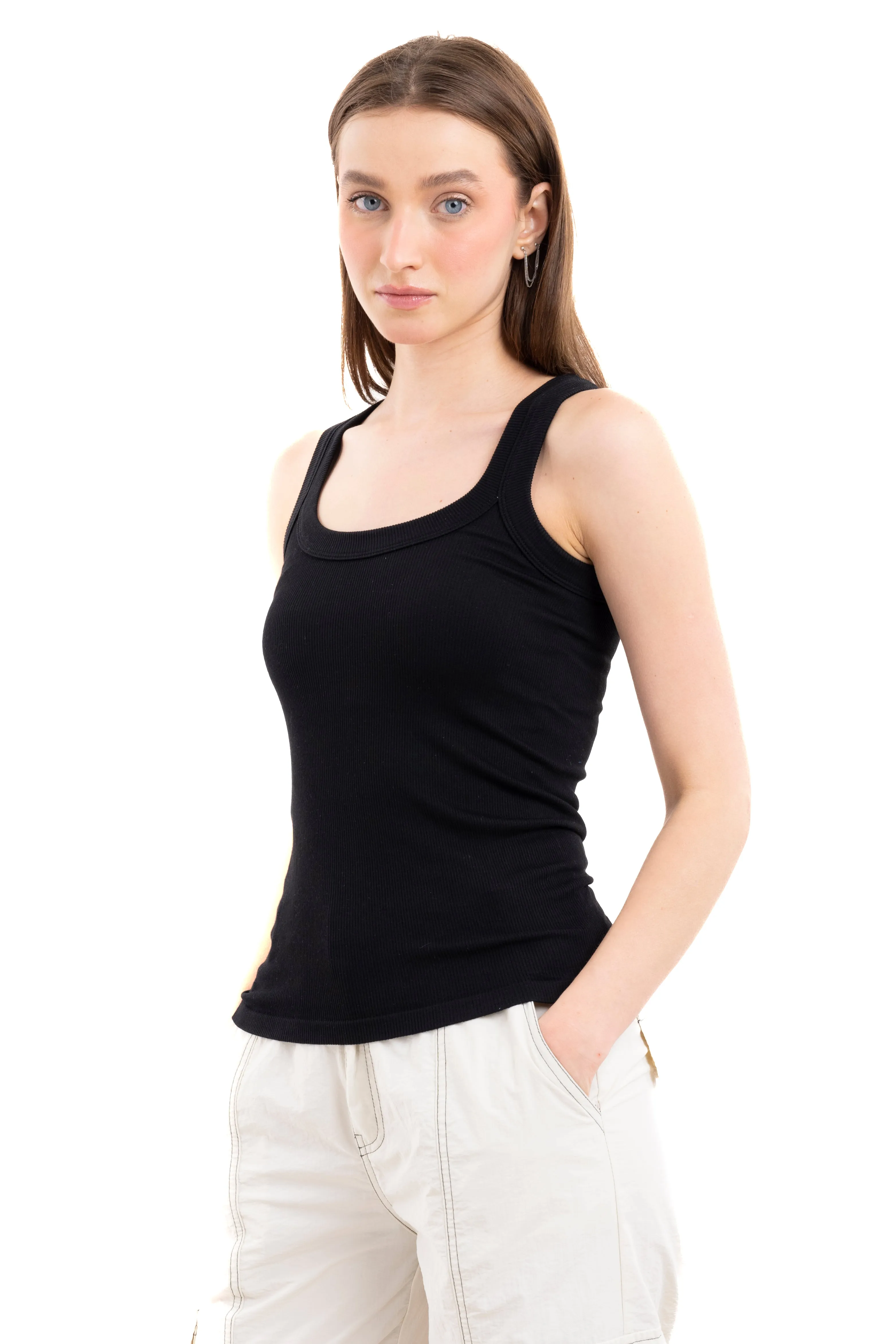 Top acanalado escote redondo sold by Shasa