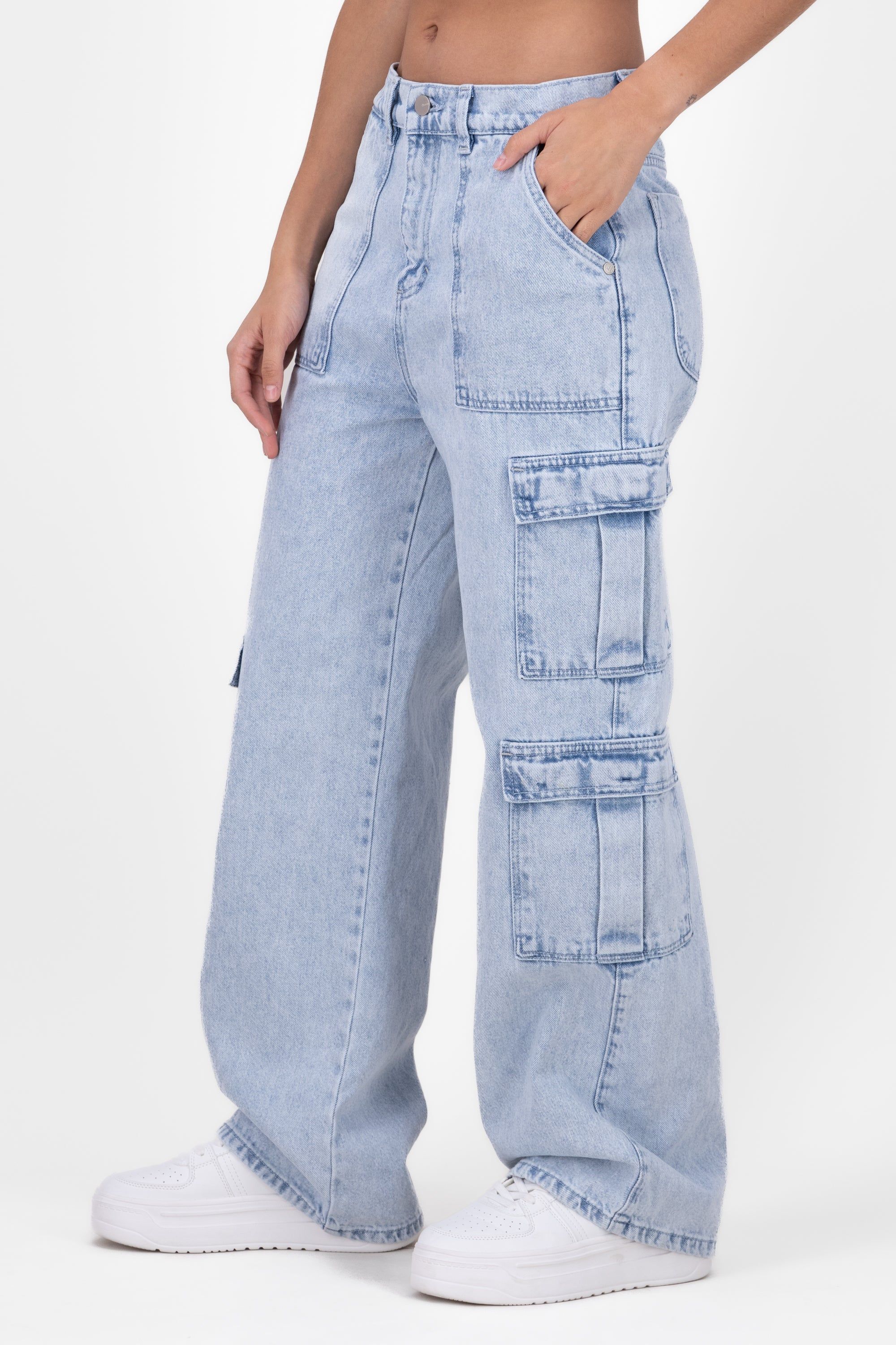 Jeans Cargo 3 Bolsas sold by Shasa product image thumbnail 3