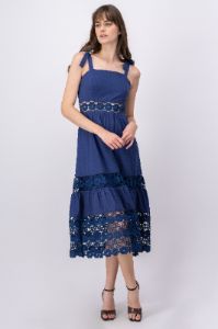 Vestido midi encaje corazón sold by Shasa