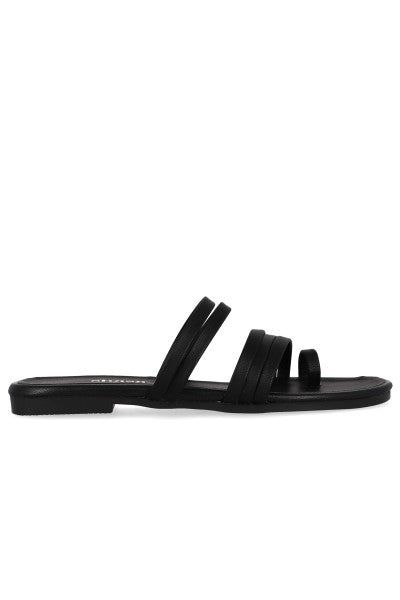 Sandalias cintas anillo dedo sold by Shasa