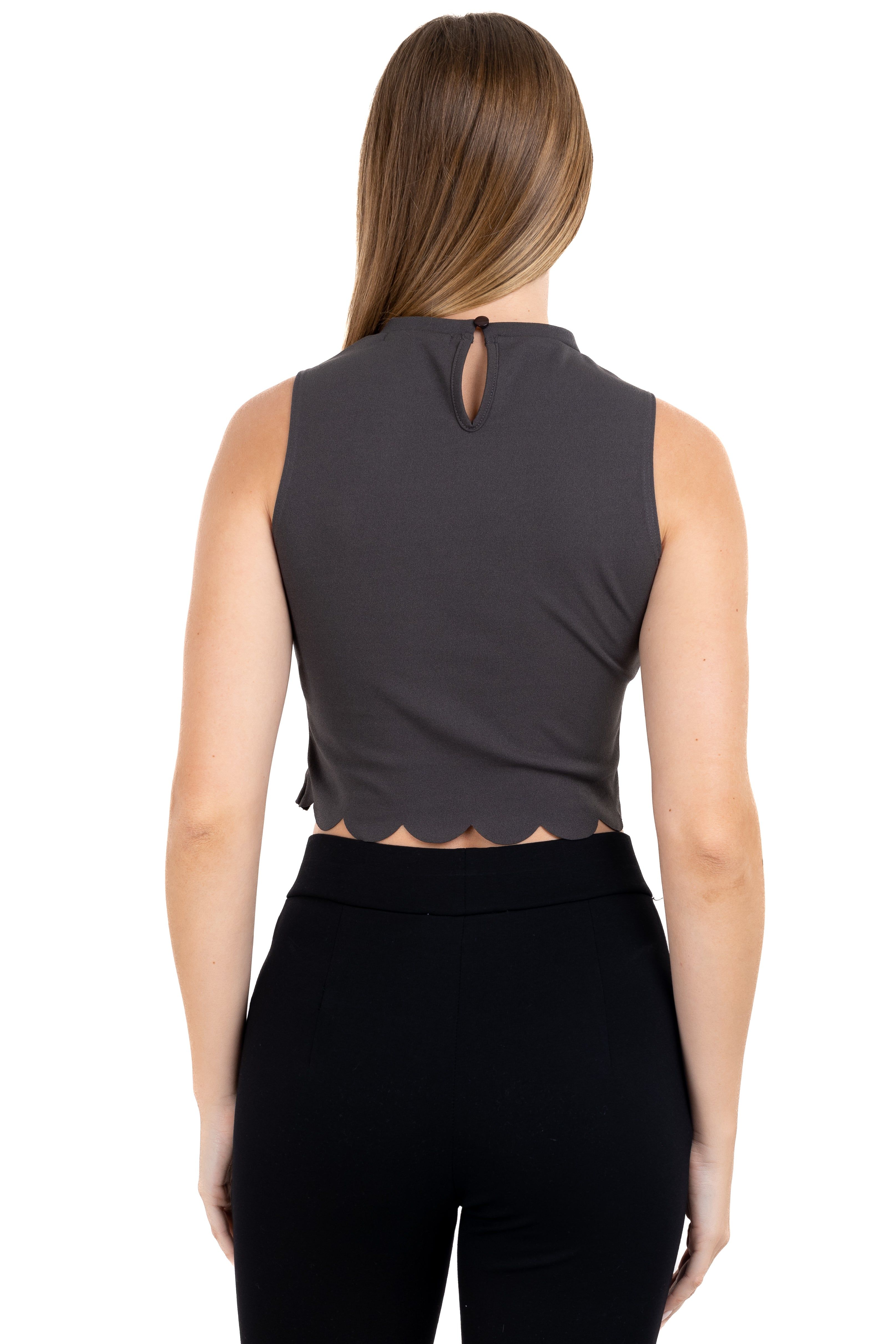 Top crop corte láser sold by Shasa product image thumbnail 4