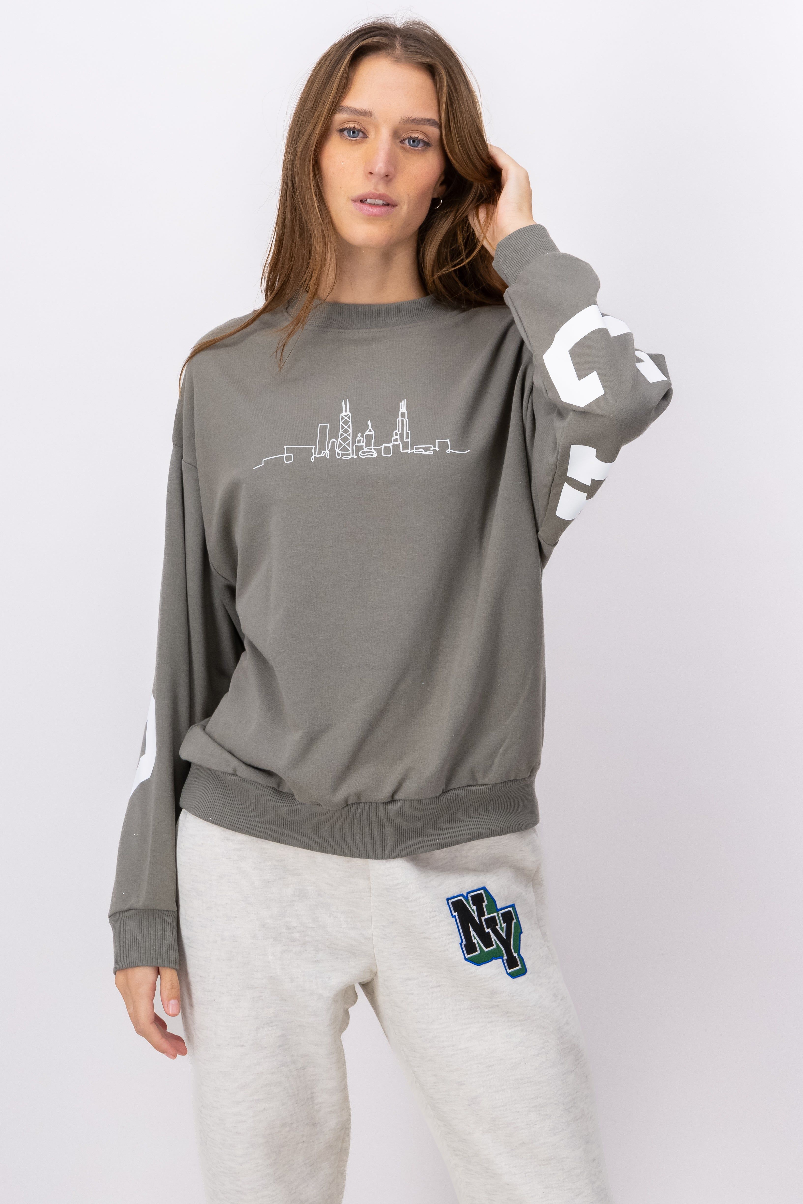 Sudadera Chicago contraste sold by Shasa product image thumbnail 2
