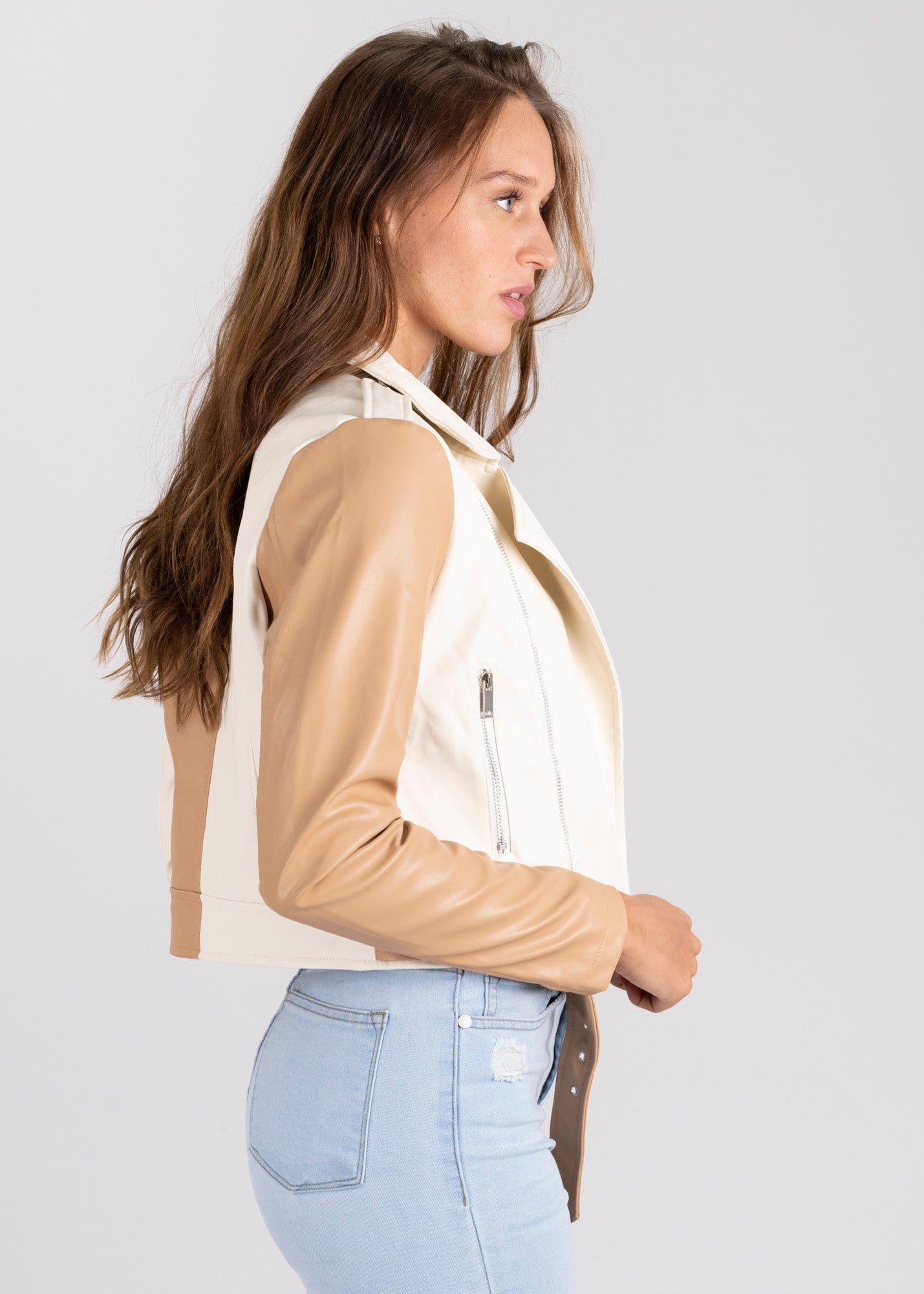 Chamarra biker efecto piel bicolor sold by Shasa product image thumbnail 3