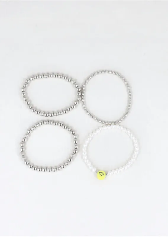 Set 4 Pulseras Beads Carita sold by Shasa