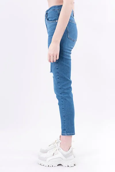 Jeans skinny destrucciones frontales sold by Shasa product image thumbnail 3